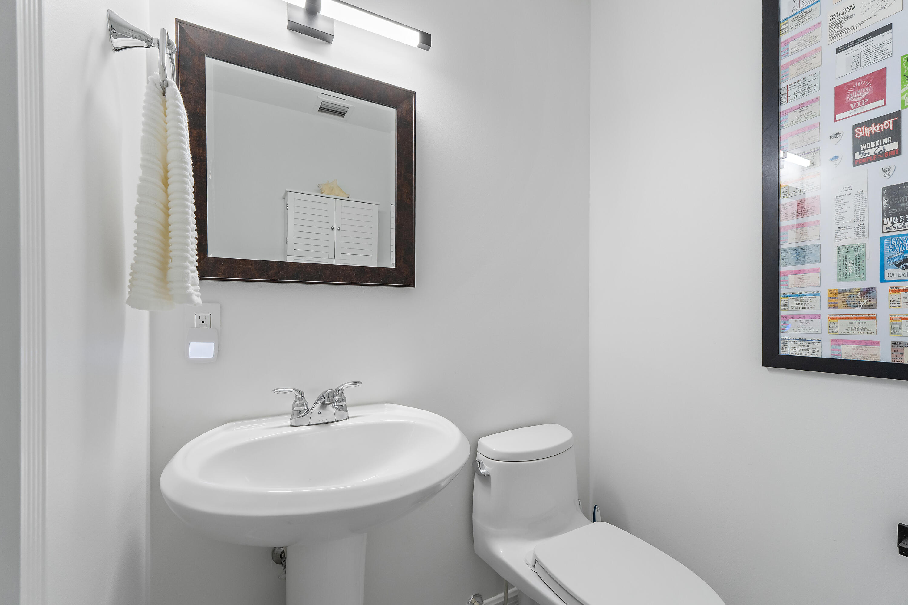605 Del Sol, Tequesta FL 33469