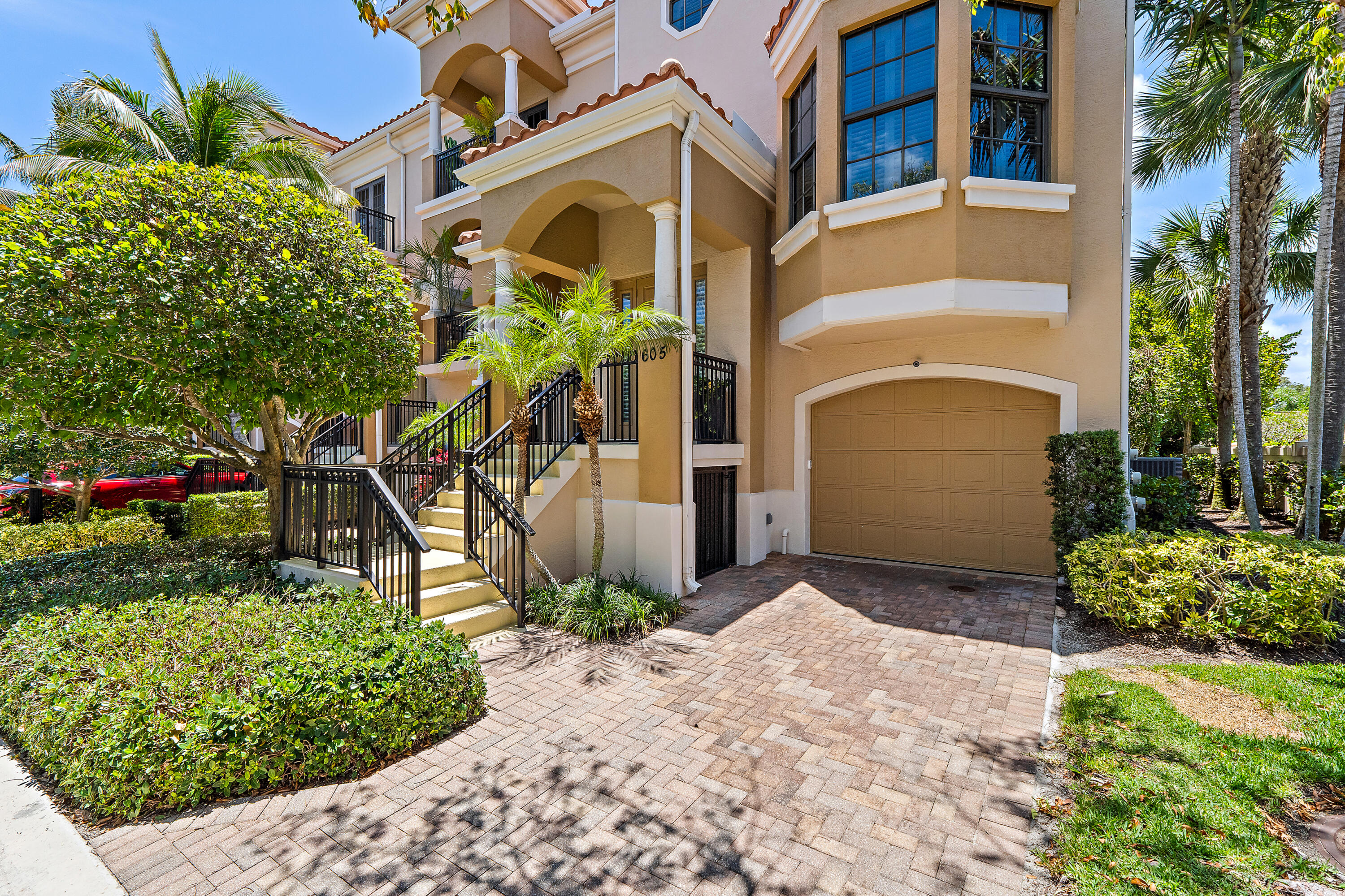 605 Del Sol, Tequesta FL 33469
