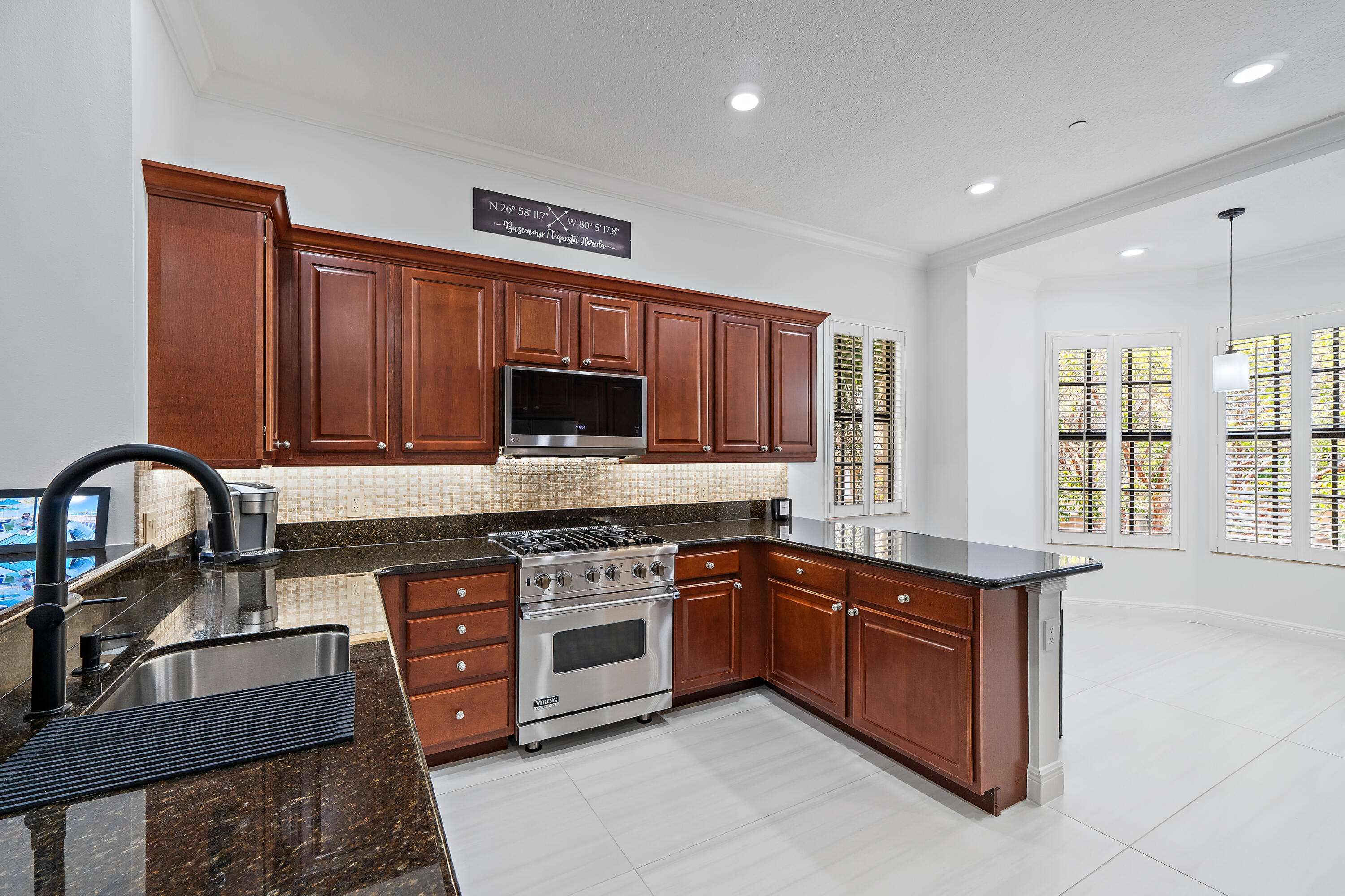 605 Del Sol, Tequesta FL 33469