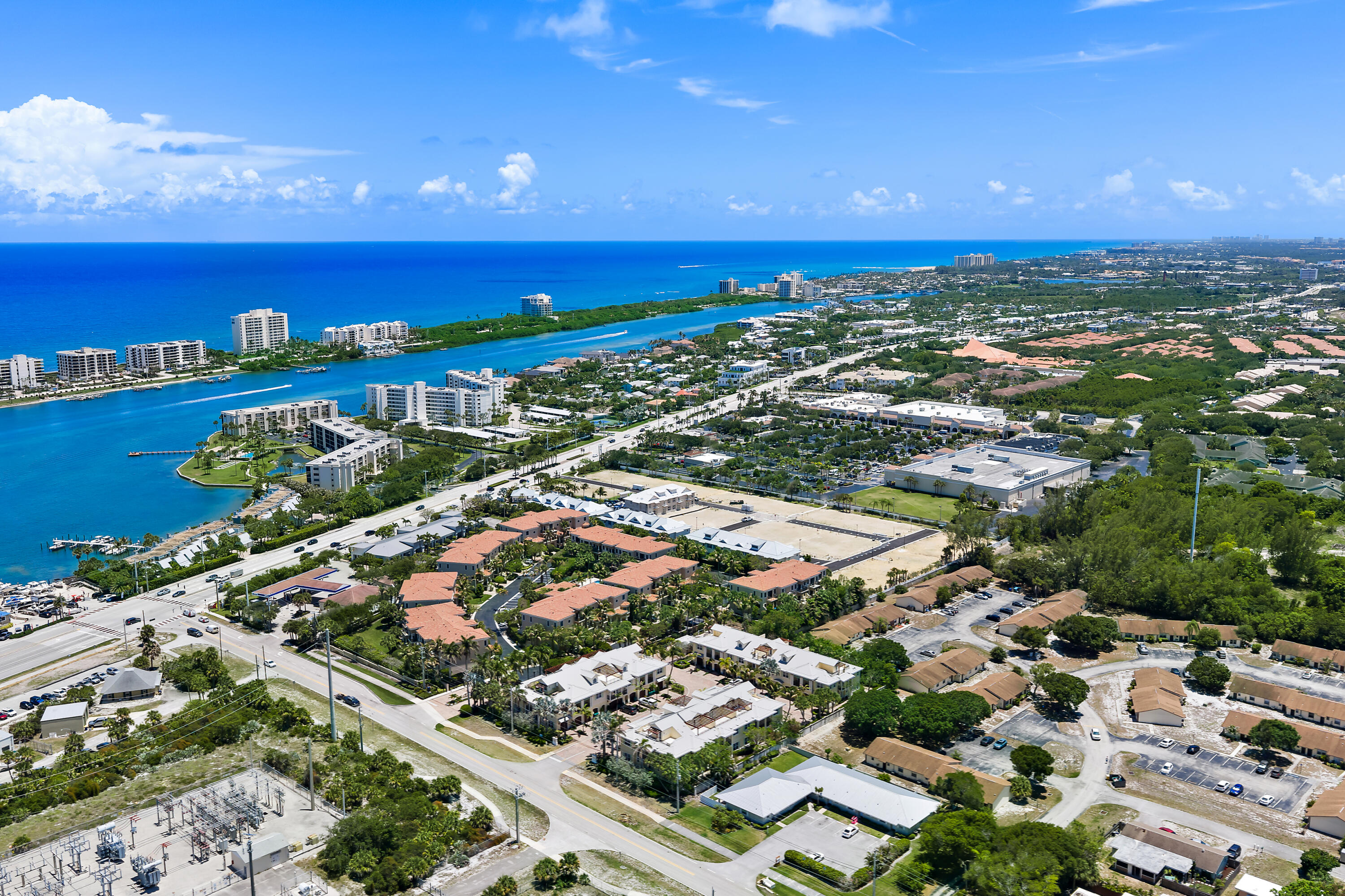 605 Del Sol, Tequesta FL 33469