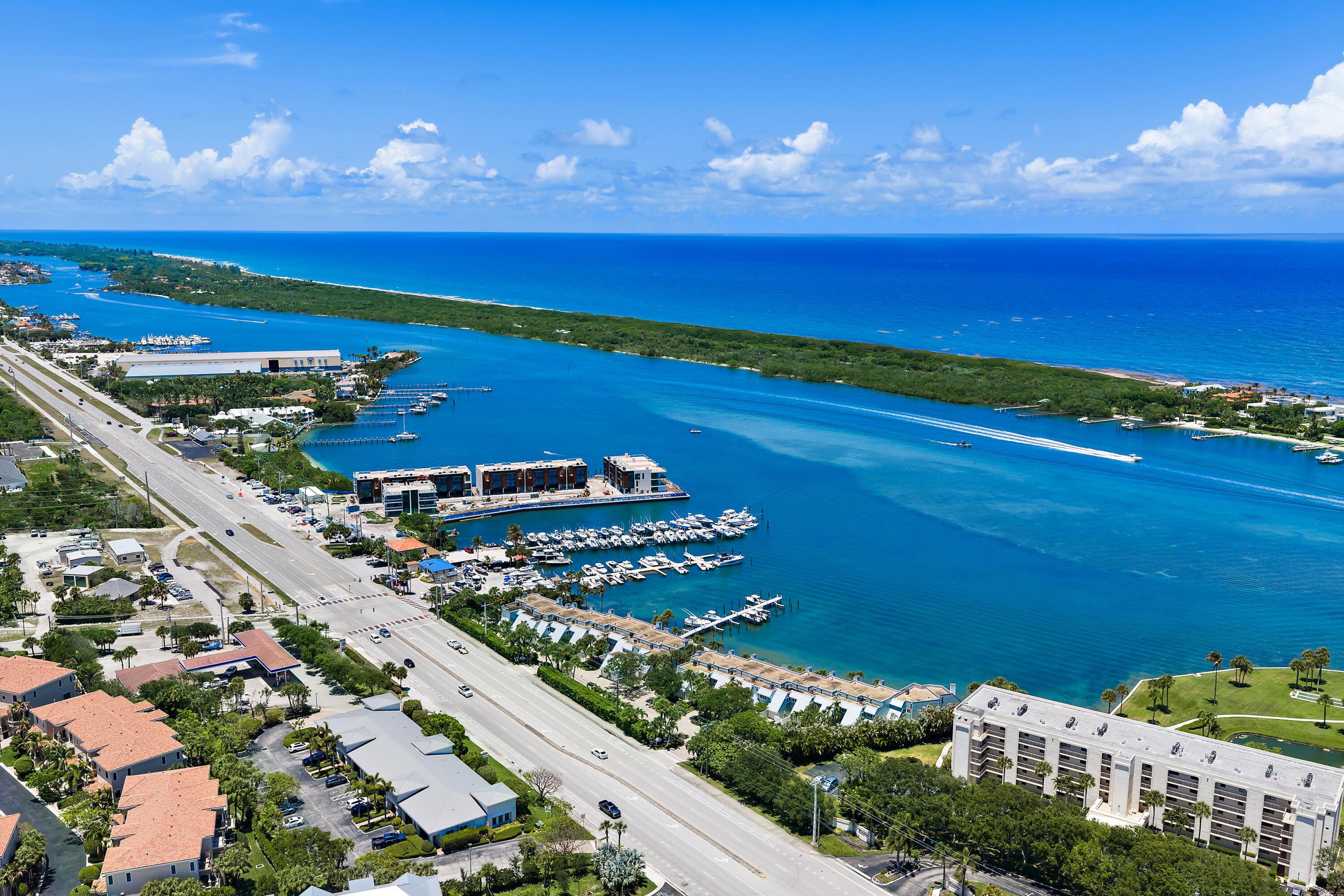 605 Del Sol, Tequesta FL 33469