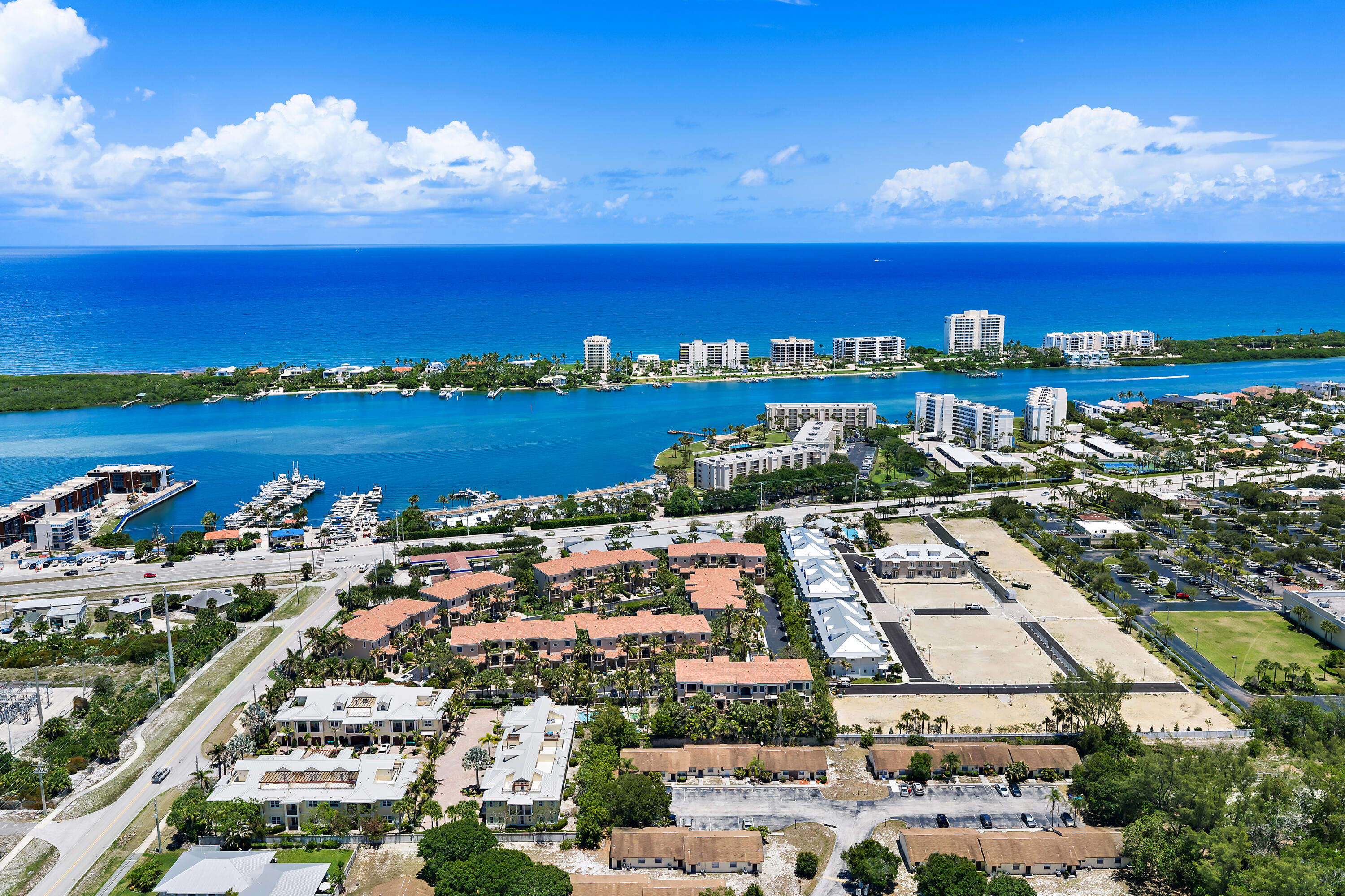 605 Del Sol, Tequesta FL 33469
