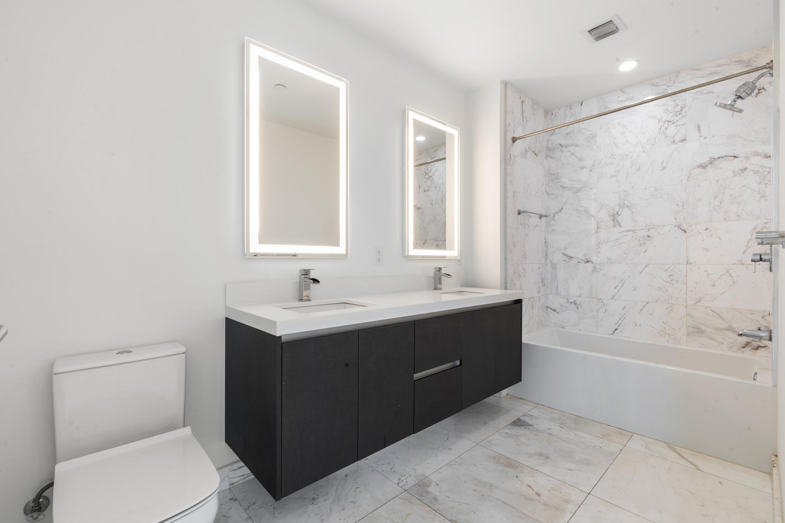 851 NE 1st #3202, Miami FL 33130