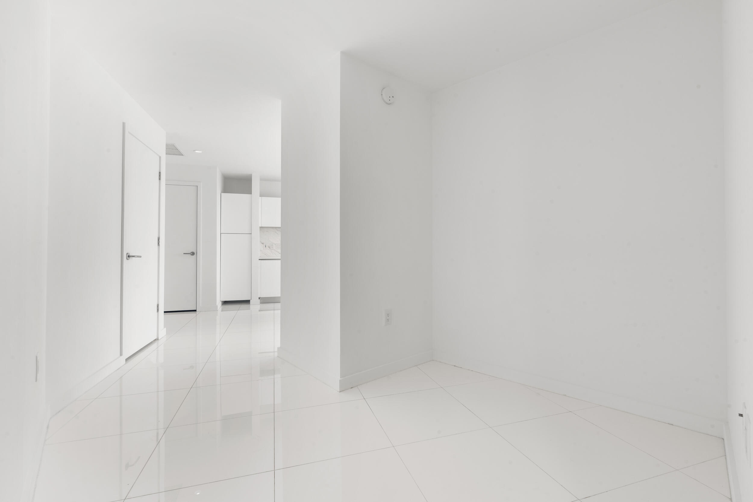 851 NE 1st #3202, Miami FL 33130
