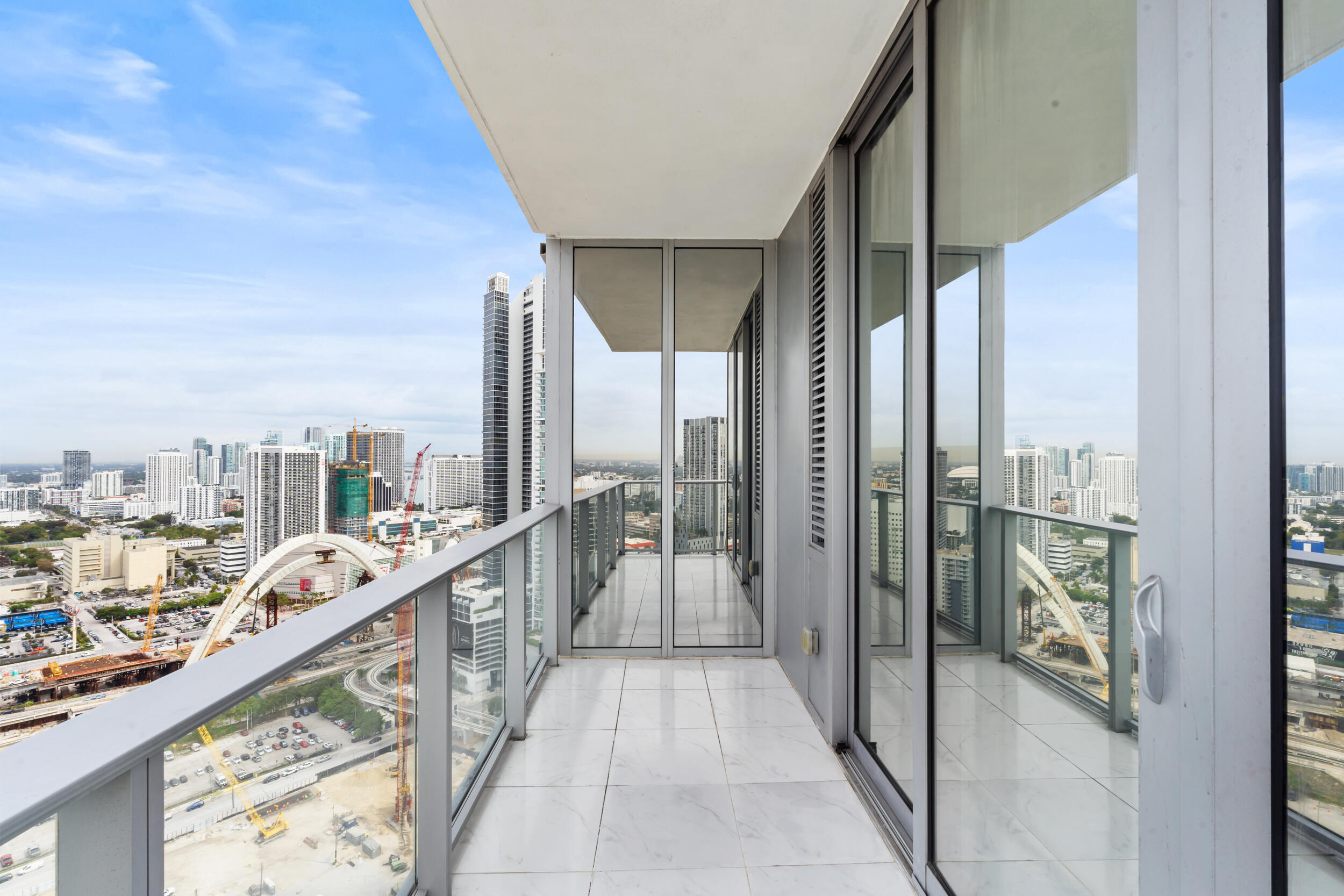 851 NE 1st #3202, Miami FL 33130