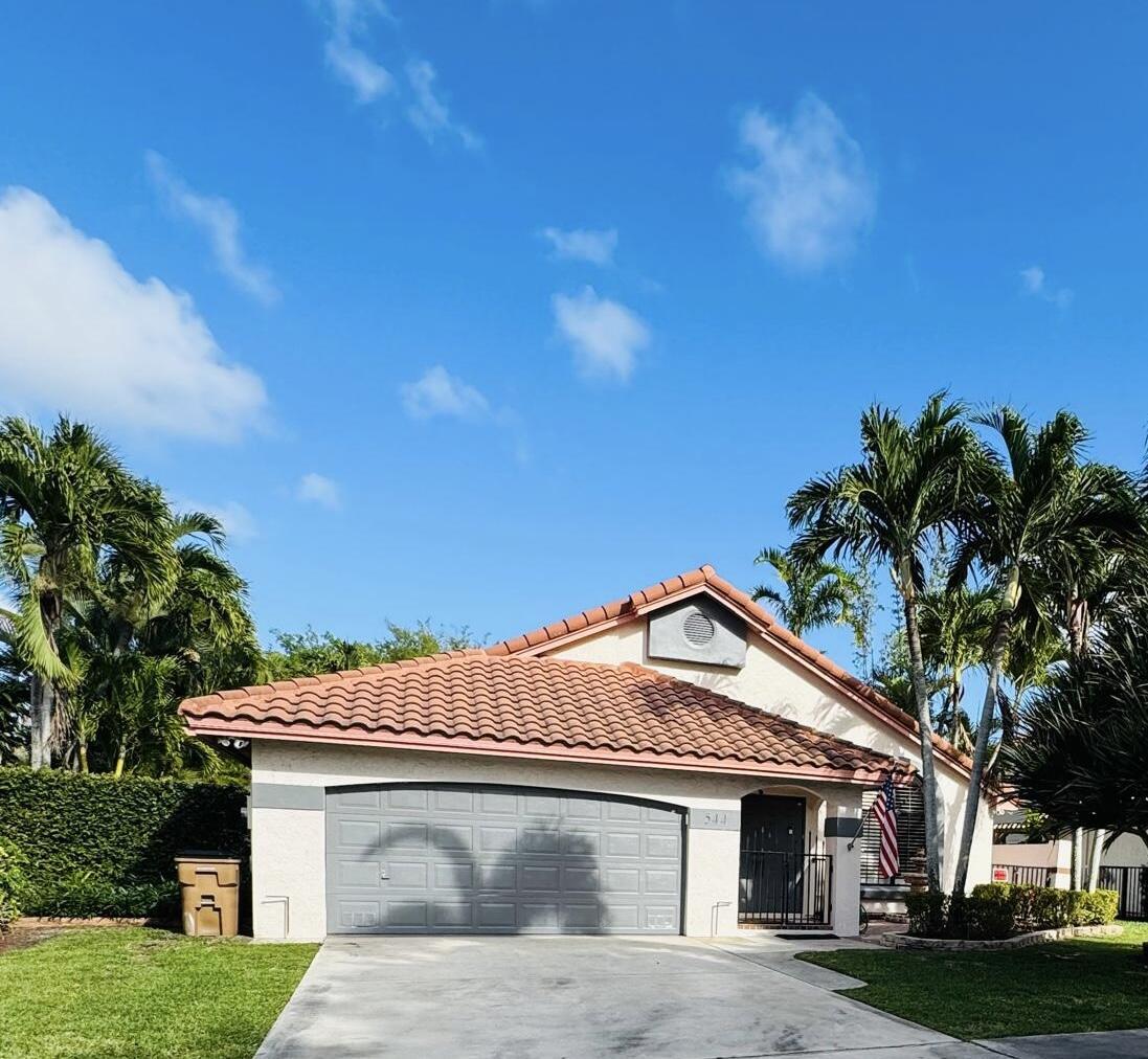 544 NW 38th, Deerfield Beach FL 33442