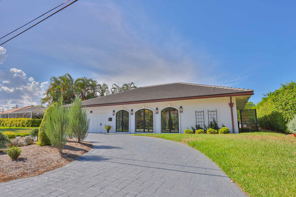 713 Forsyth, Boca Raton FL 33487