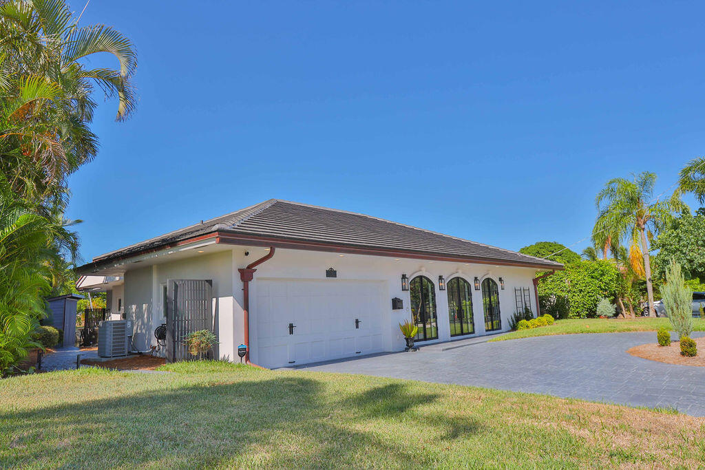 713 Forsyth, Boca Raton FL 33487