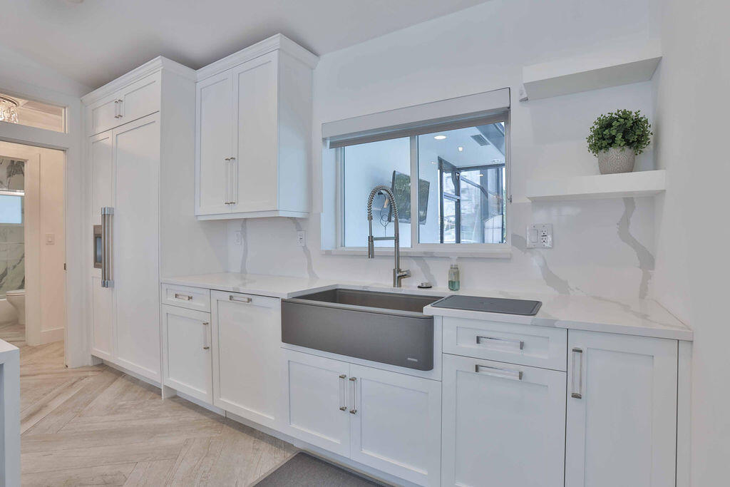 713 Forsyth, Boca Raton FL 33487