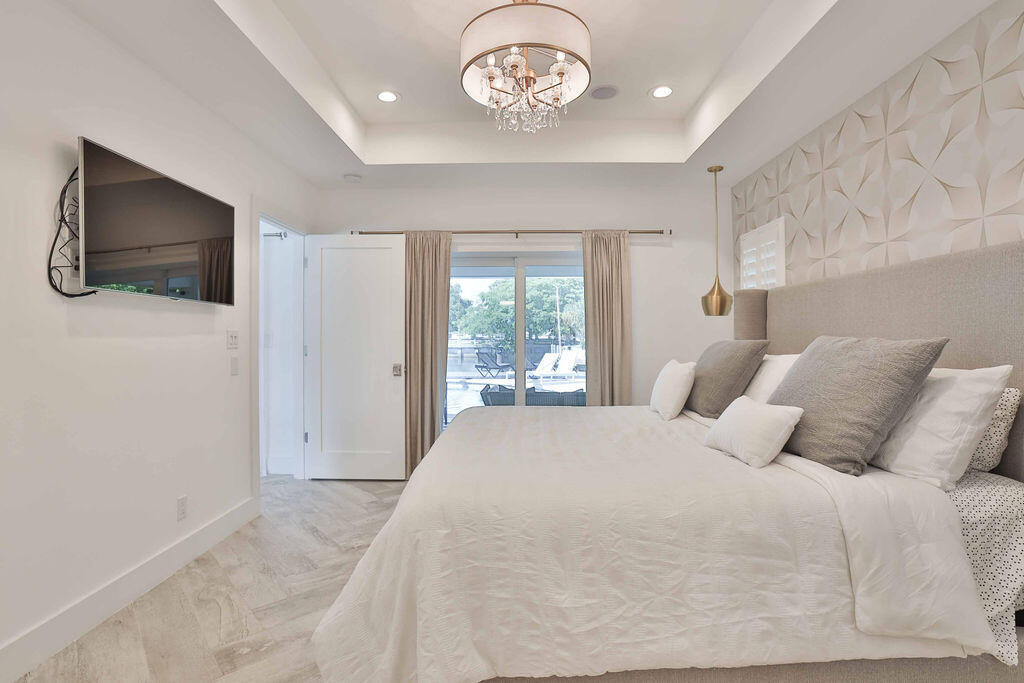 713 Forsyth, Boca Raton FL 33487