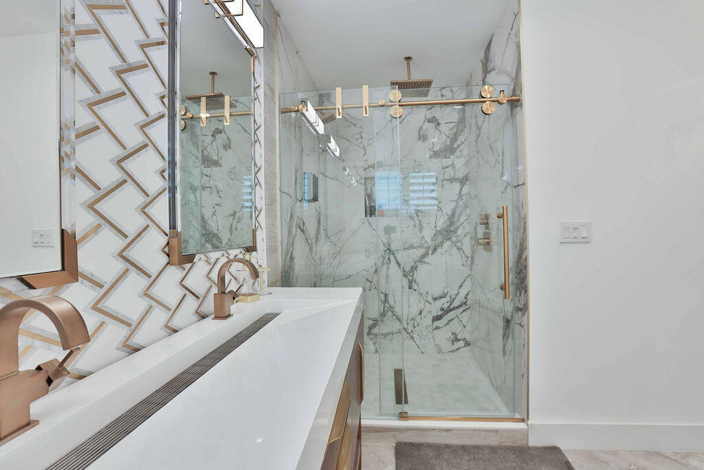 713 Forsyth, Boca Raton FL 33487