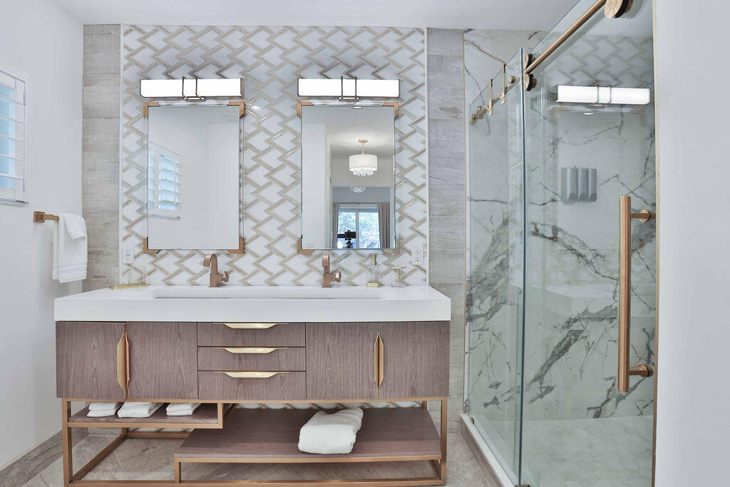 713 Forsyth, Boca Raton FL 33487