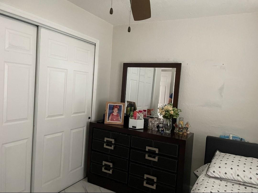 4655 Palm, Hialeah FL 33012