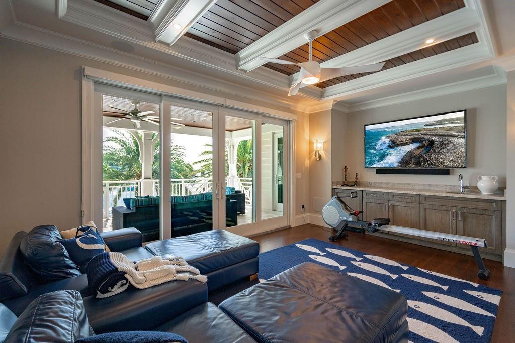 2798 NE 24th, Lighthouse Point FL 33064