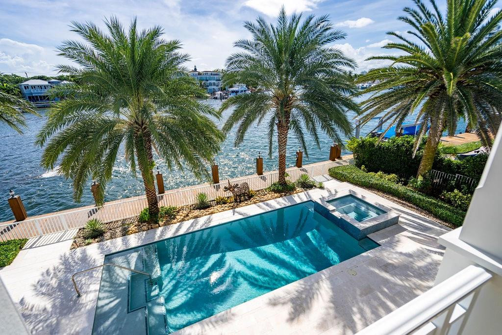 2798 NE 24th, Lighthouse Point FL 33064