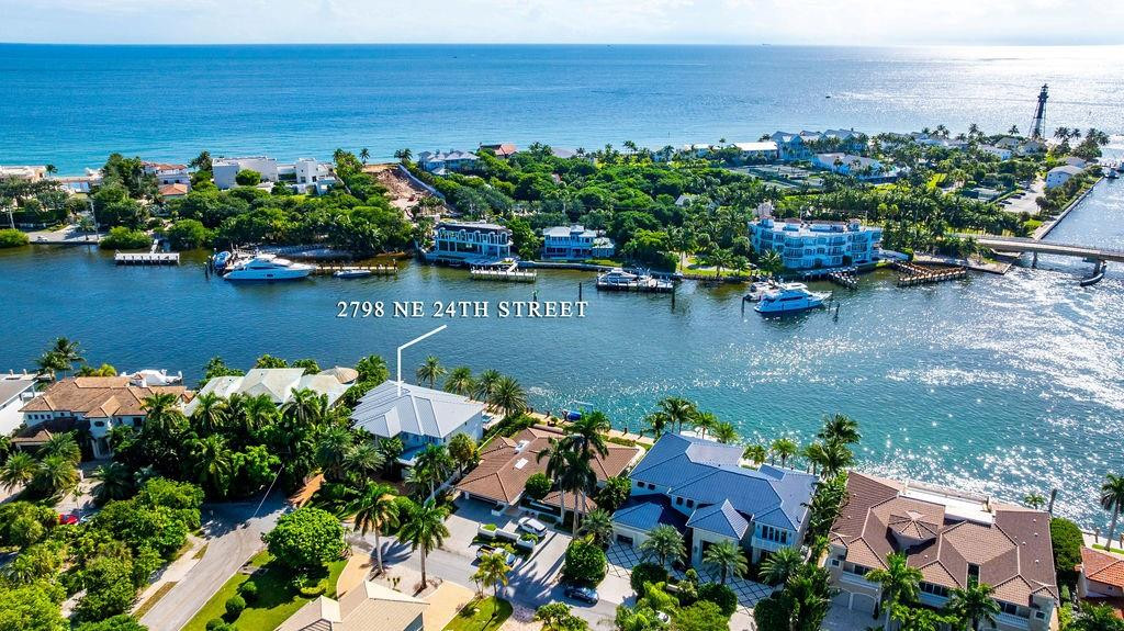 2798 NE 24th, Lighthouse Point FL 33064