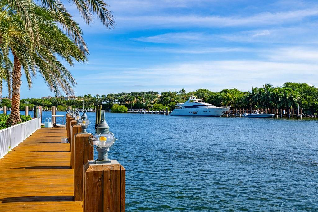 2798 NE 24th, Lighthouse Point FL 33064