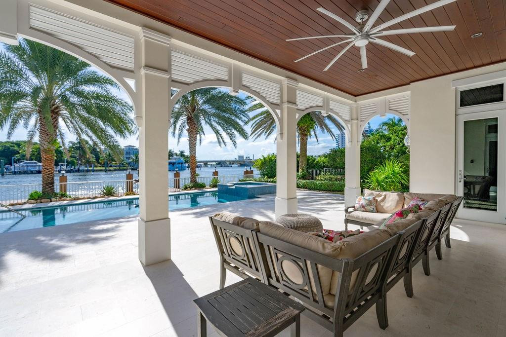 2798 NE 24th, Lighthouse Point FL 33064