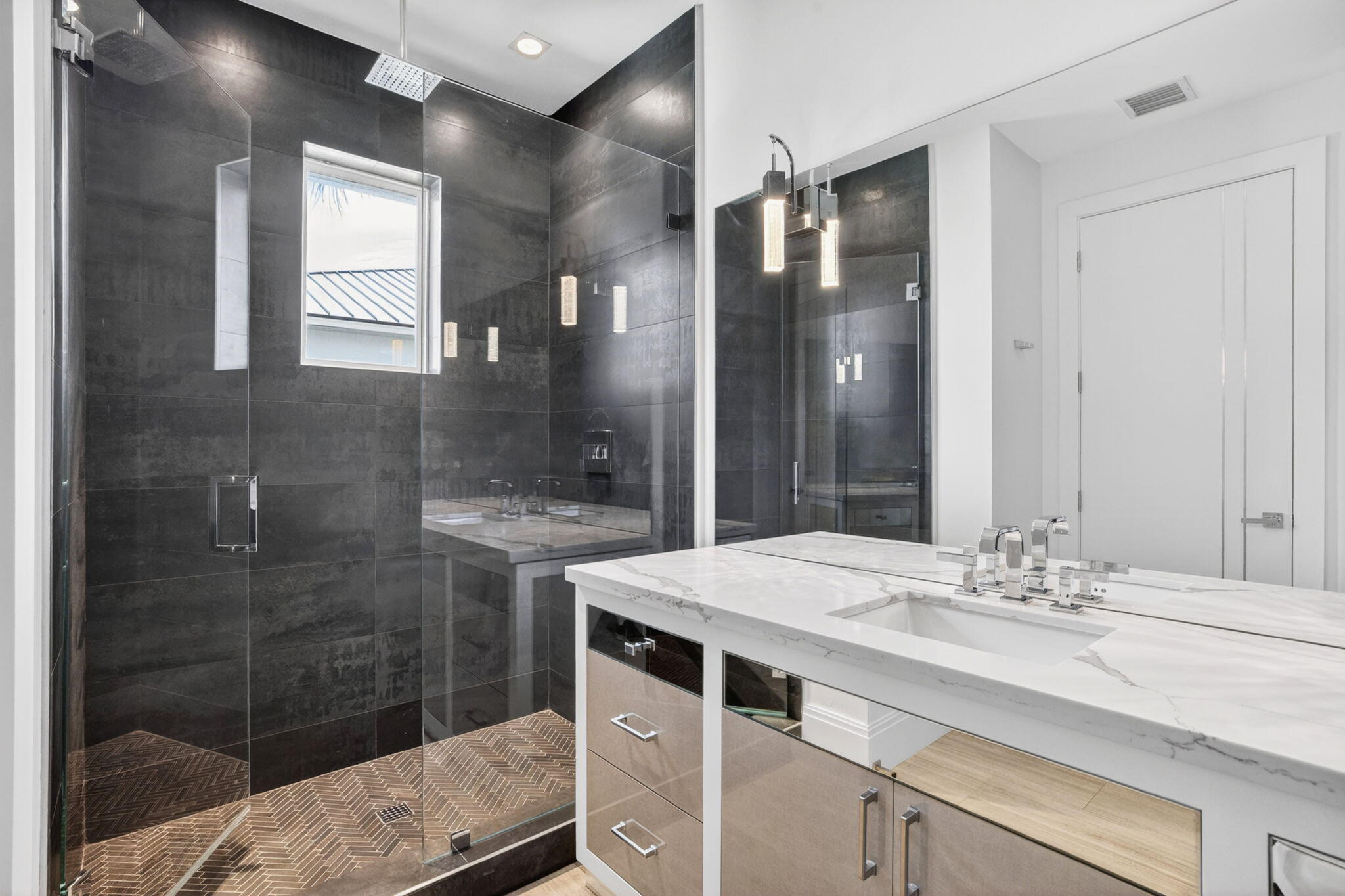 39 Pelican, Fort Lauderdale FL 33301