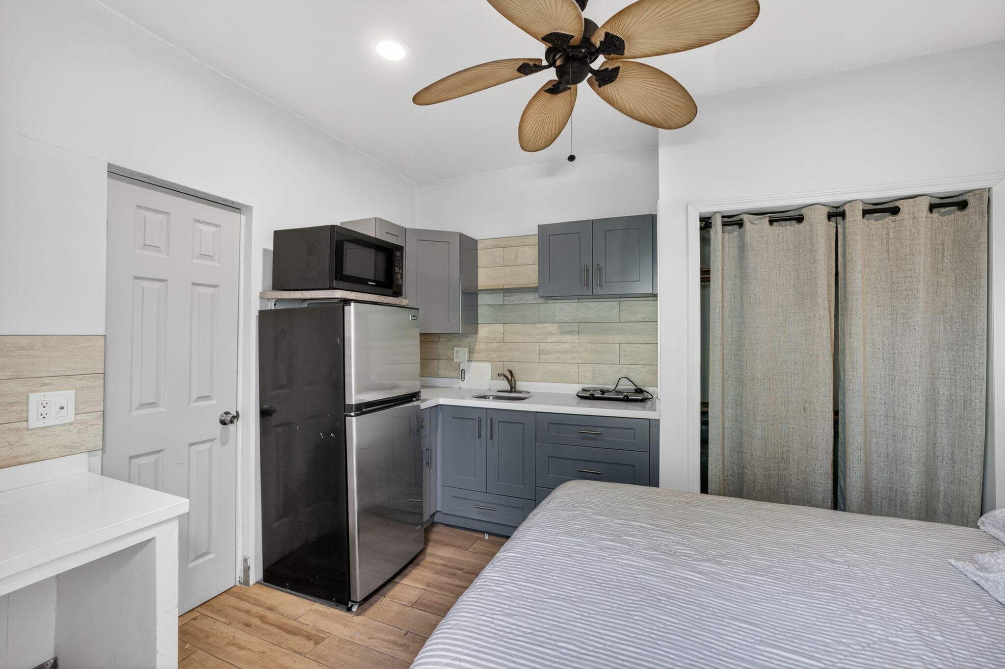 1412 NE 15th, Fort Lauderdale FL 33304