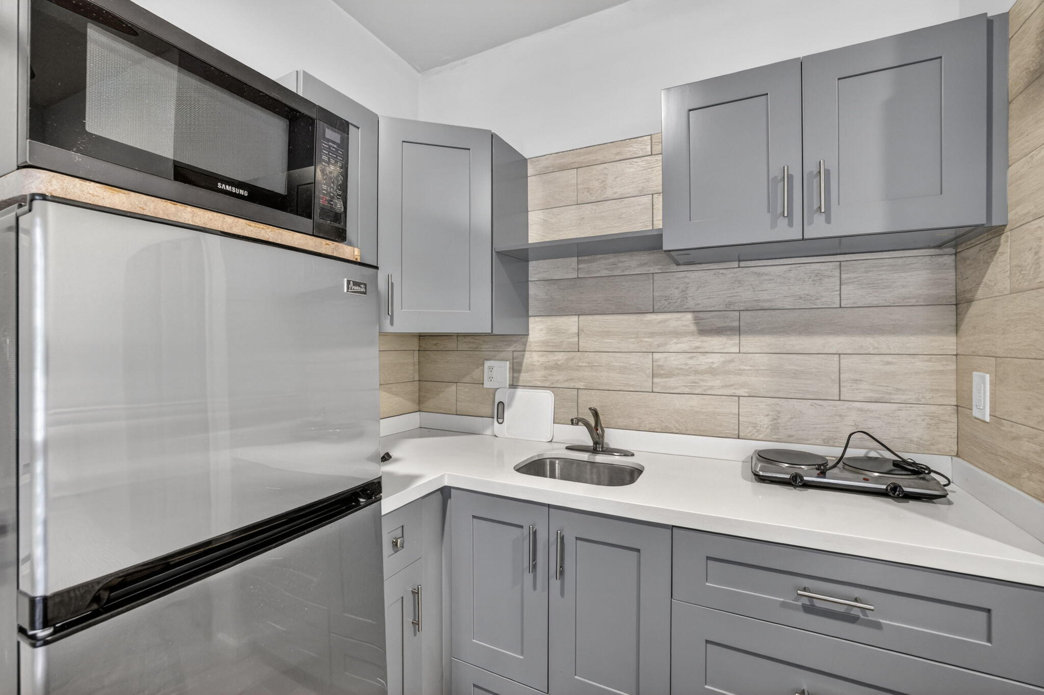 1412 NE 15th, Fort Lauderdale FL 33304