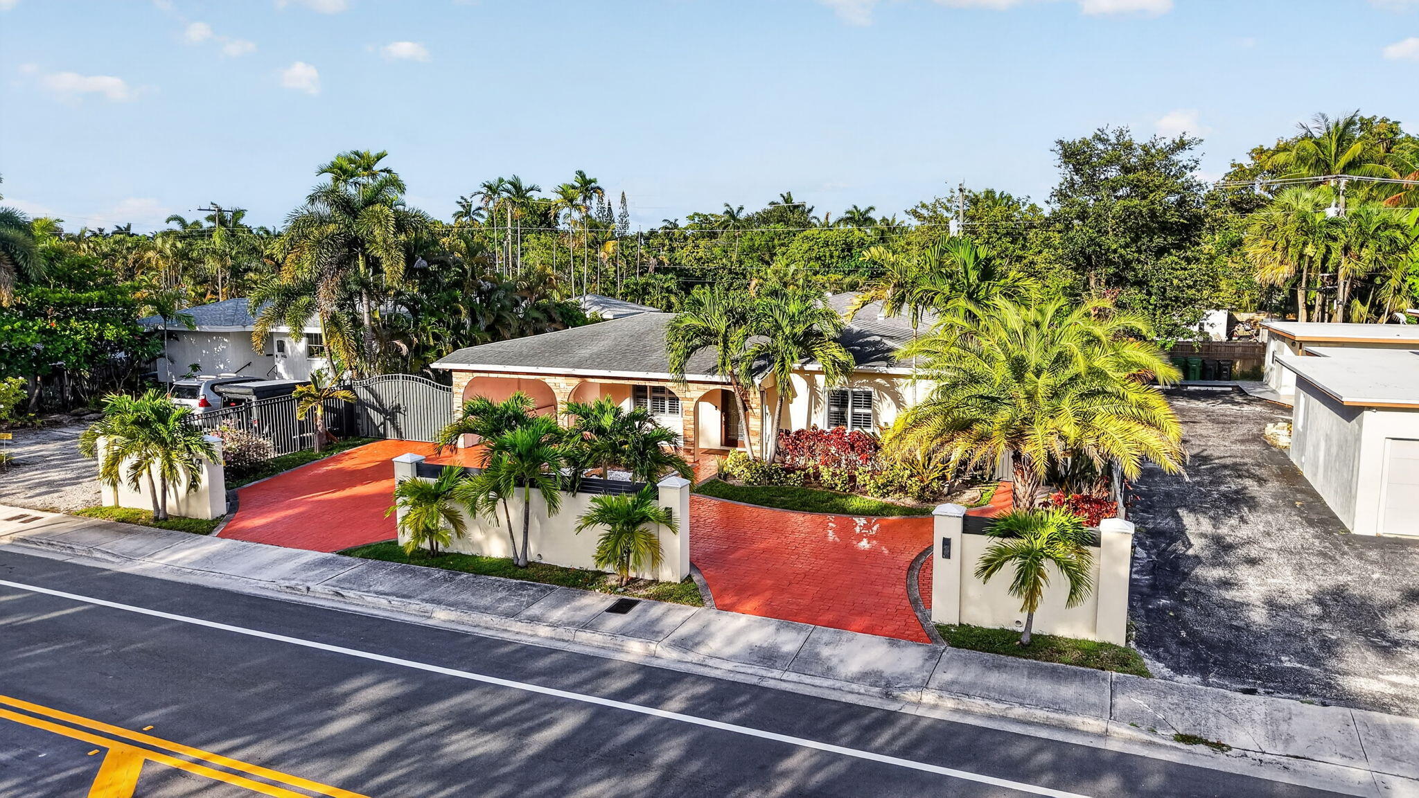 1412 NE 15th, Fort Lauderdale FL 33304
