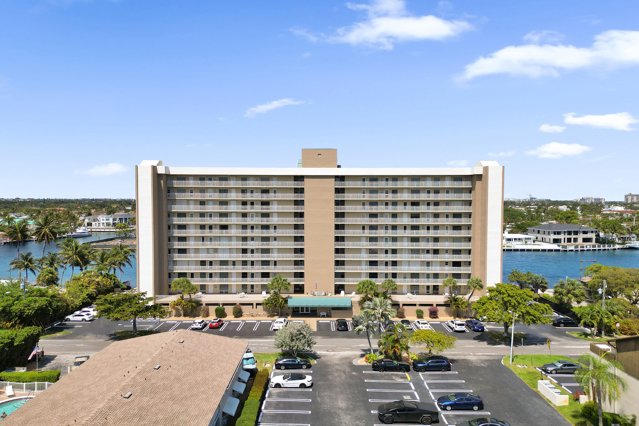 2611 N Riverside #604, Pompano Beach FL 33062
