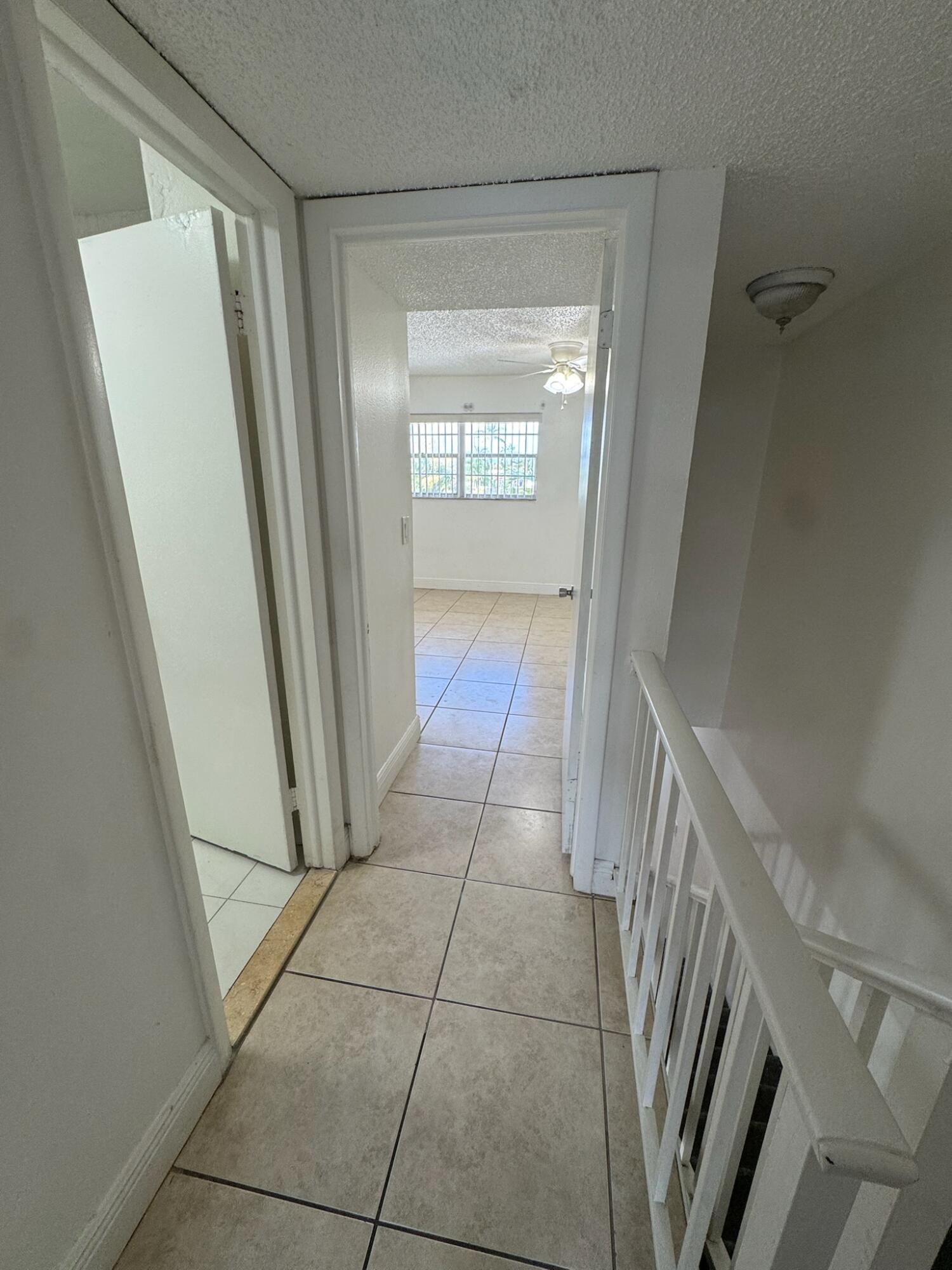 15385 S Dixie #12, Palmetto Bay FL 33157