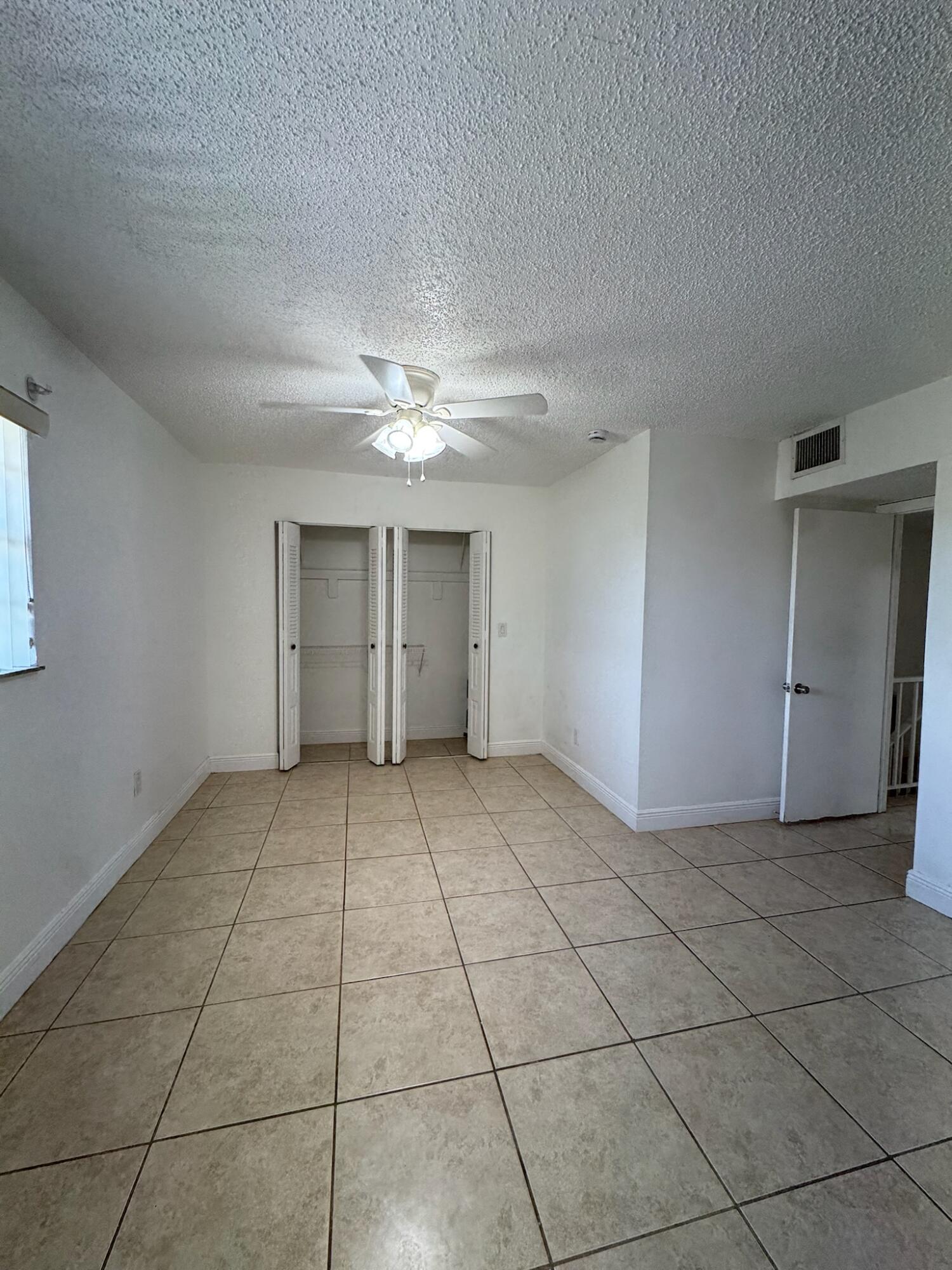 15385 S Dixie #12, Palmetto Bay FL 33157