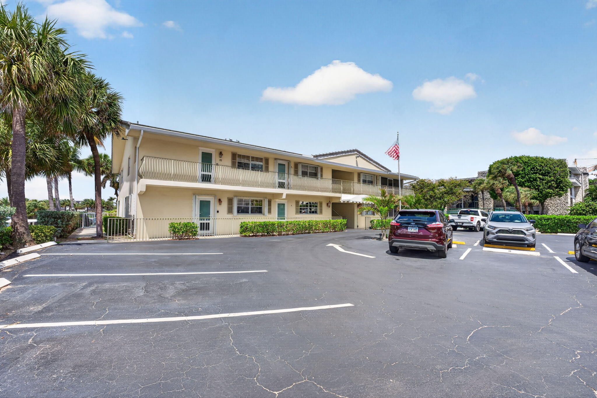 1166 Hillsboro #26, Hillsboro Beach FL 33062