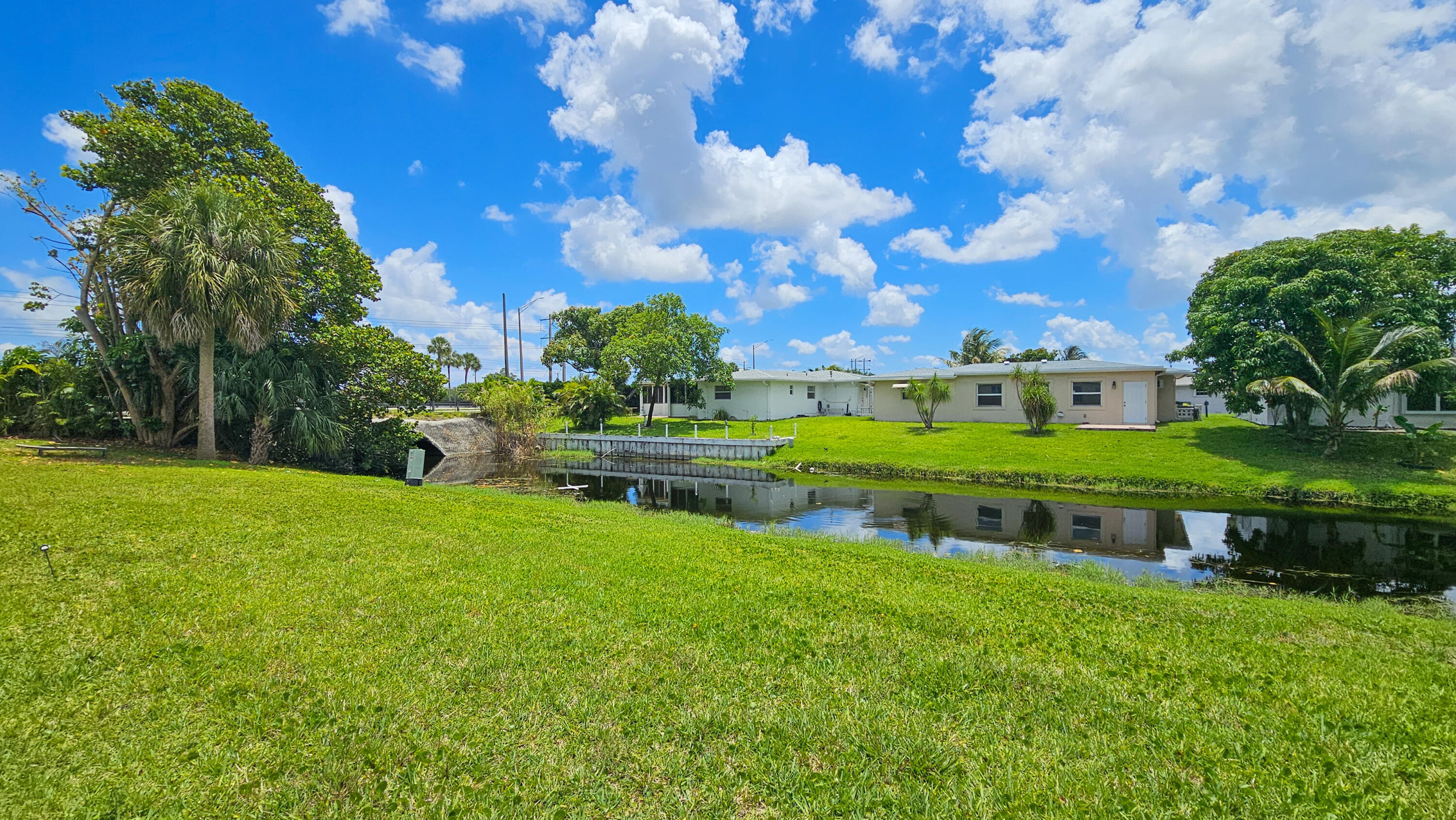 7180 NW 10th, Margate FL 33063