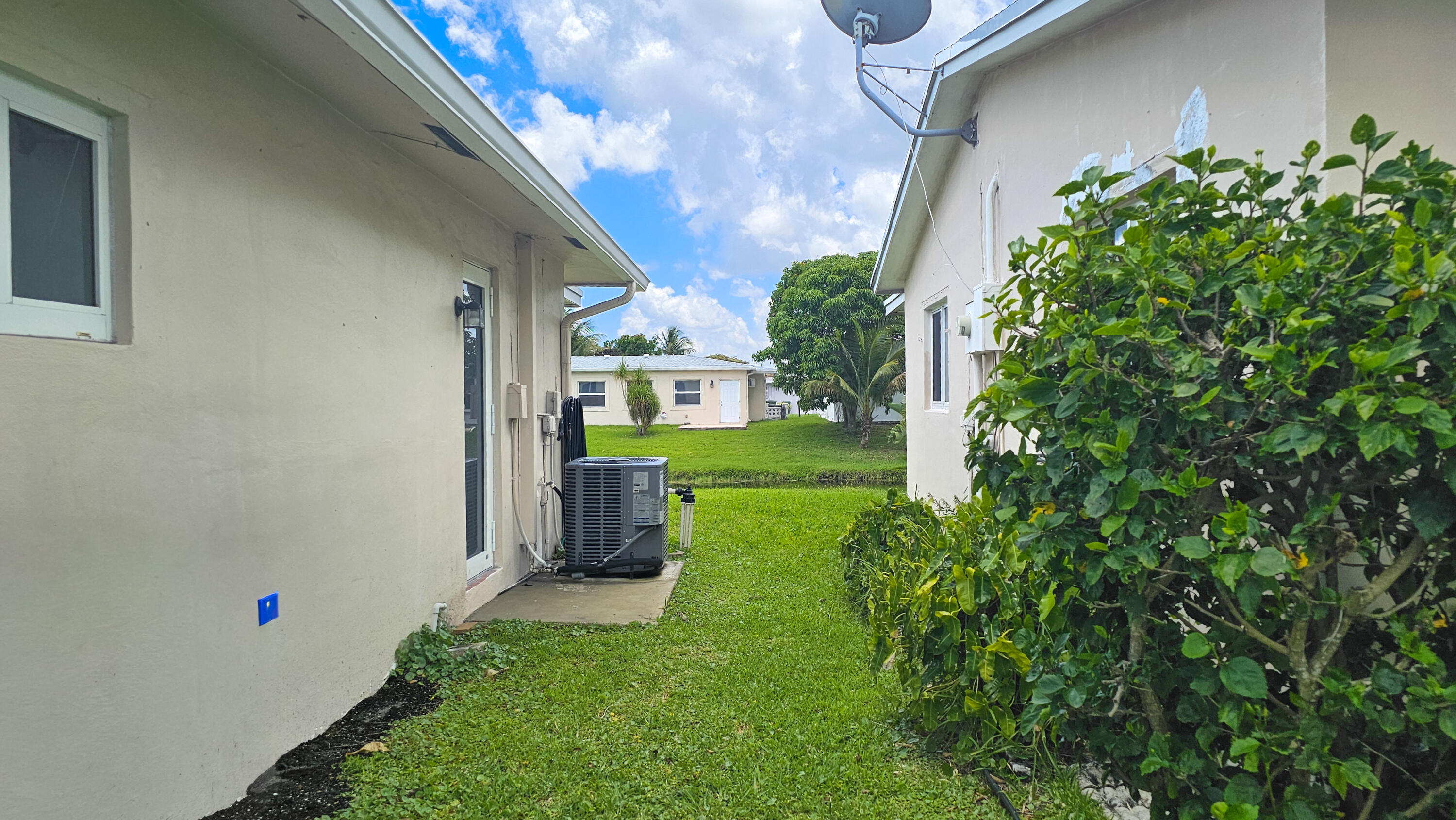 7180 NW 10th, Margate FL 33063