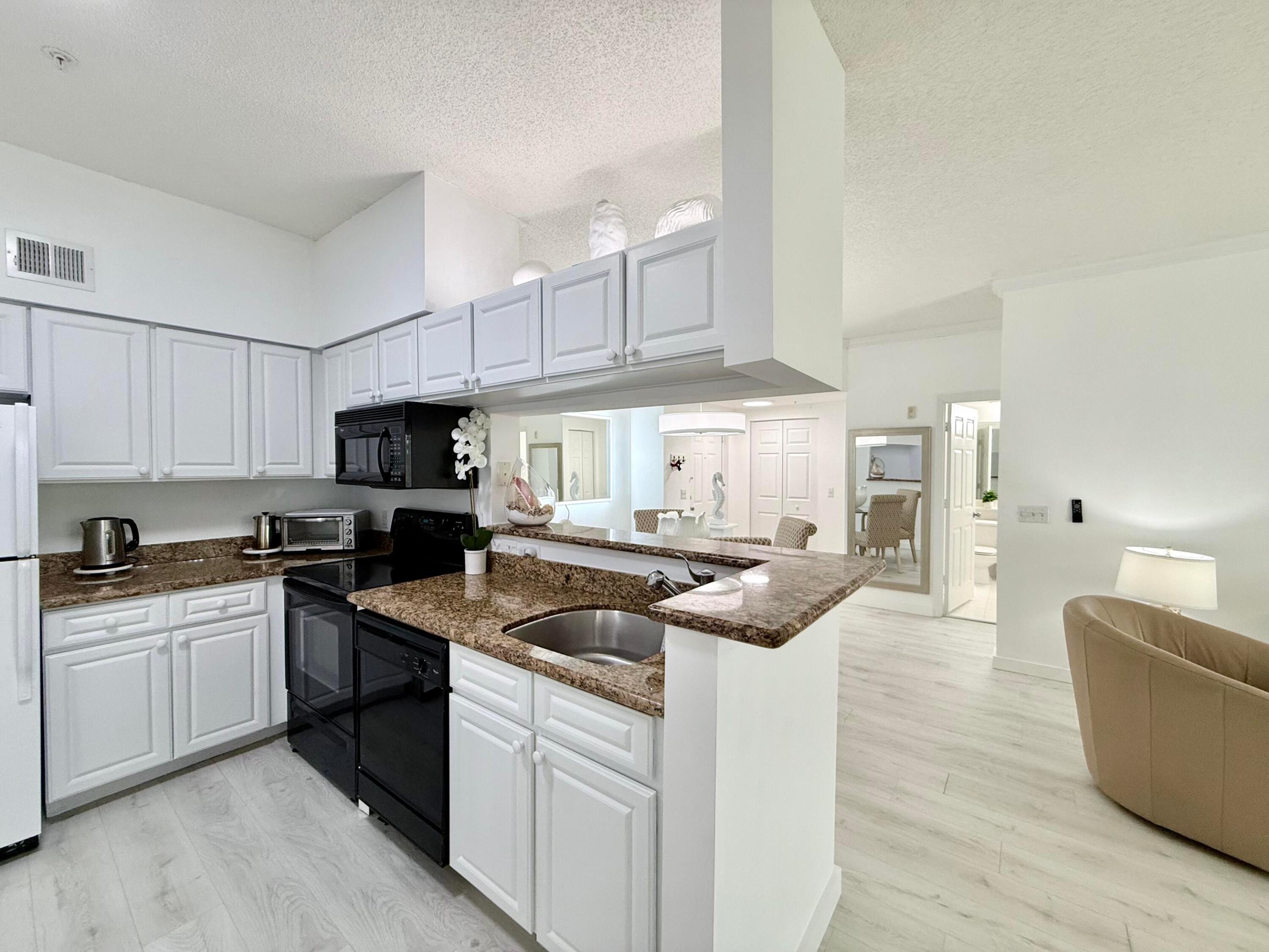 4404 Tuscany #4404, Boynton Beach FL 33435