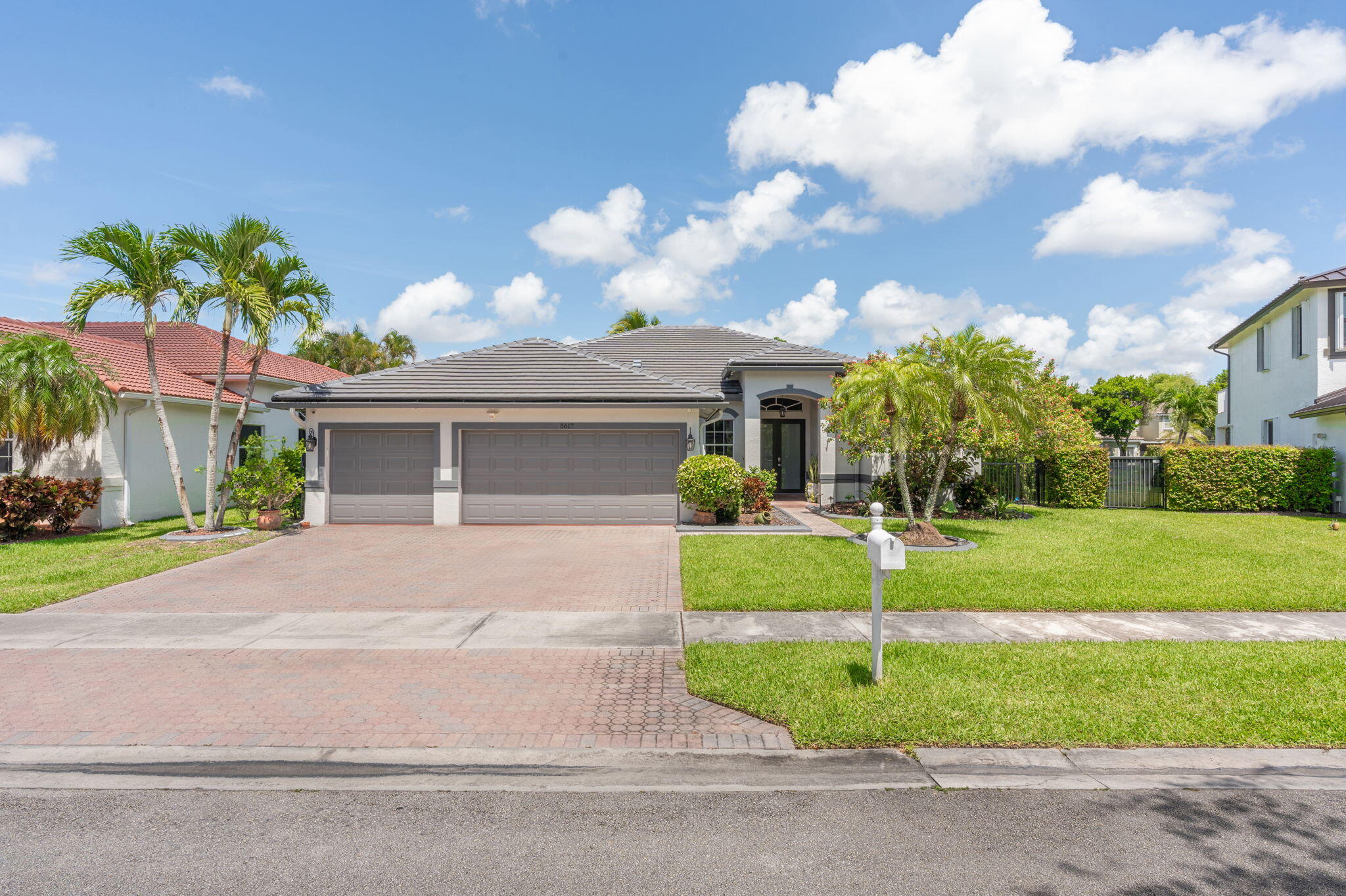 5617 NW 106th, Coral Springs FL 33076