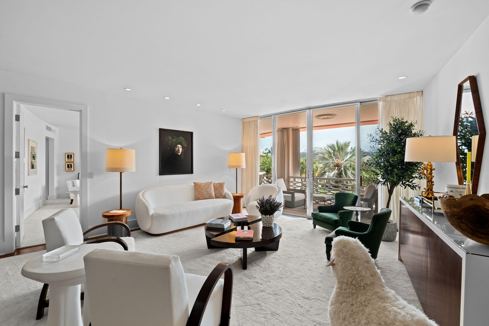 315 S Lake #3d, Palm Beach FL 33480