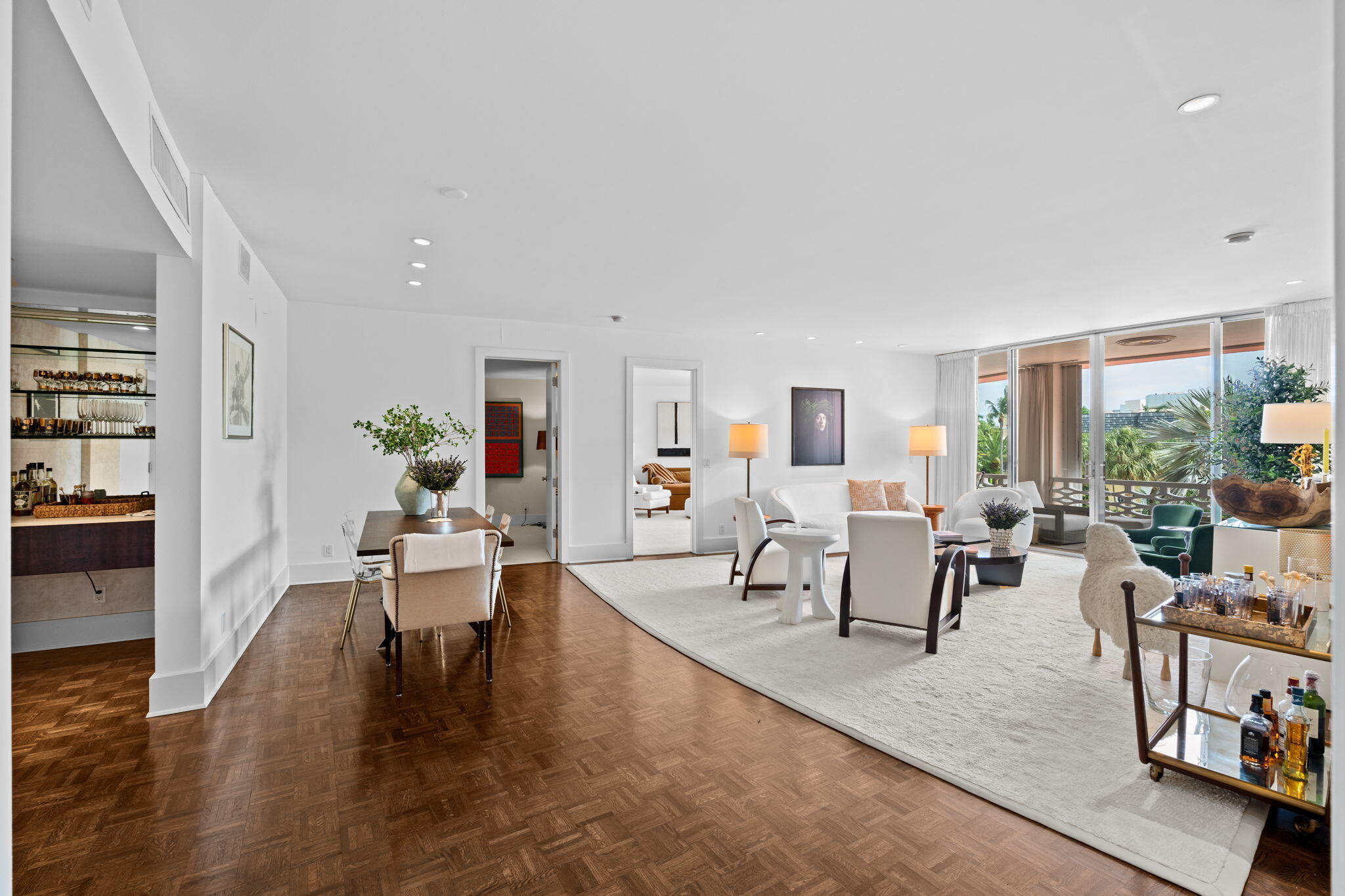 315 S Lake #3d, Palm Beach FL 33480