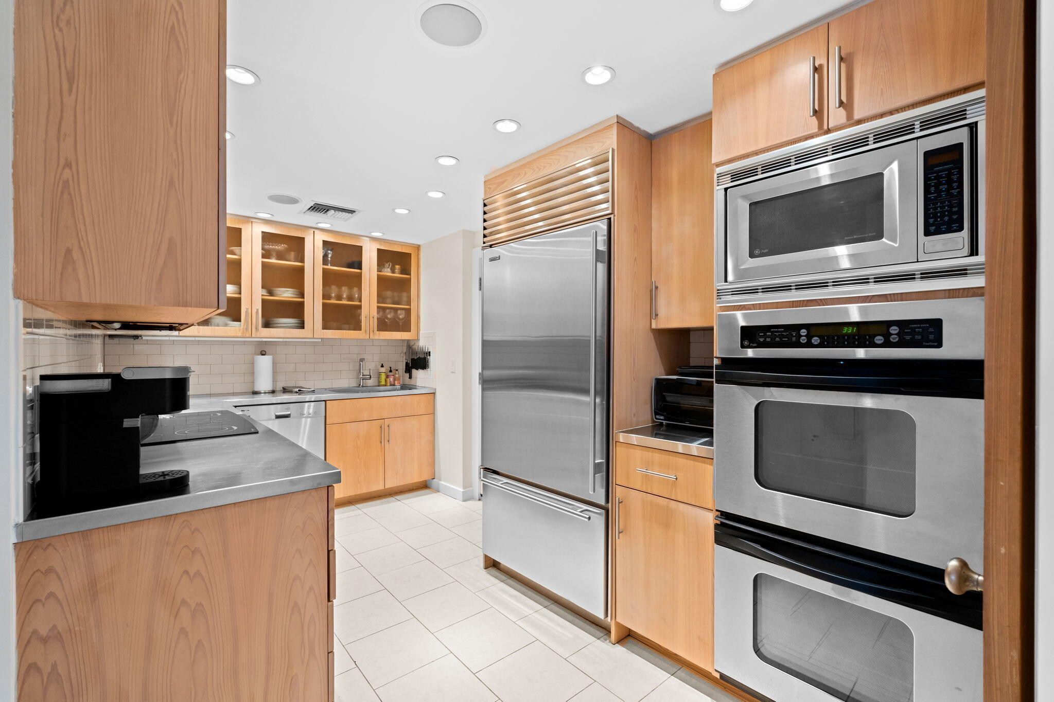 315 S Lake #3d, Palm Beach FL 33480