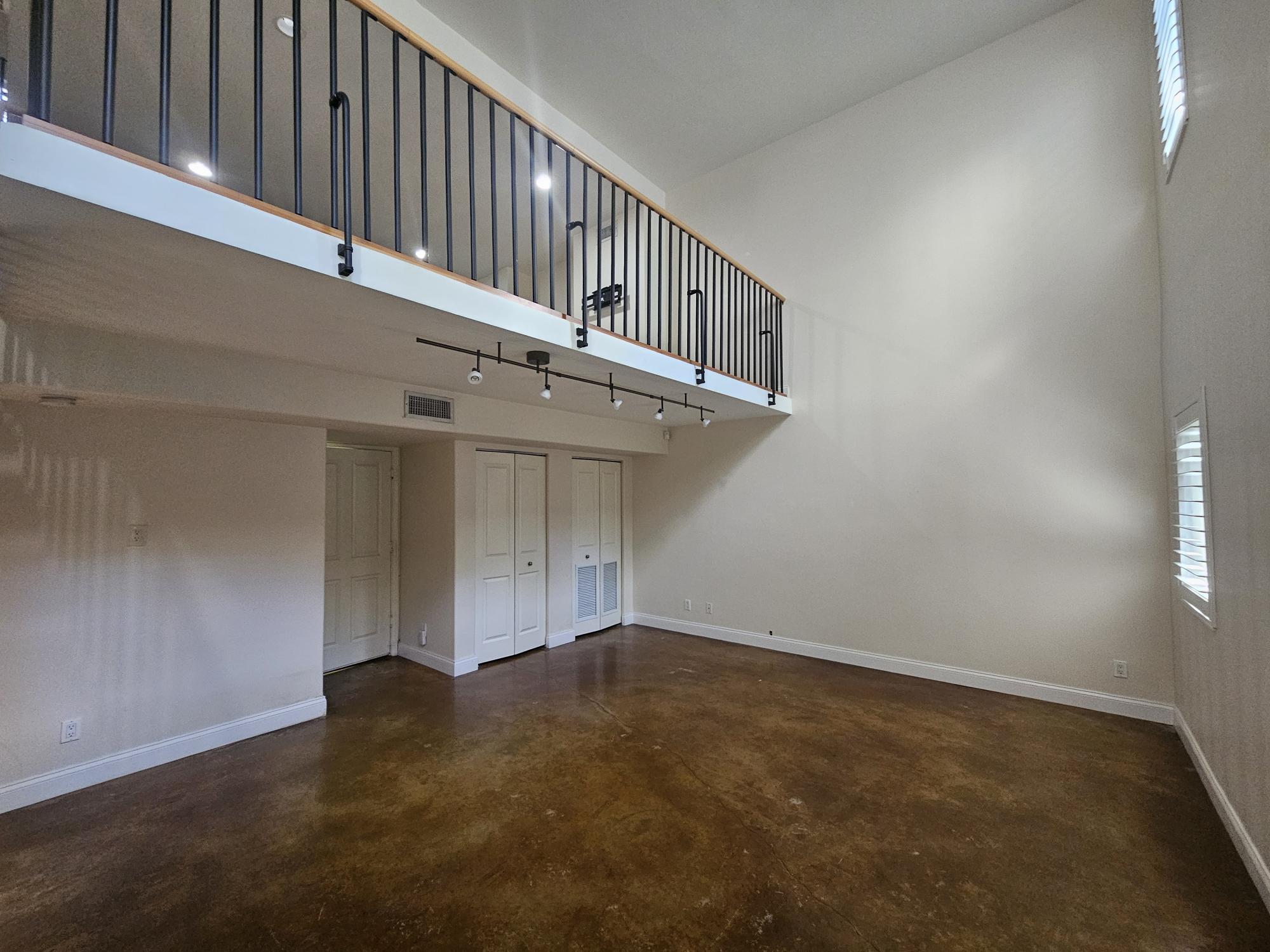 812 SW 4th #8, Fort Lauderdale FL 33315