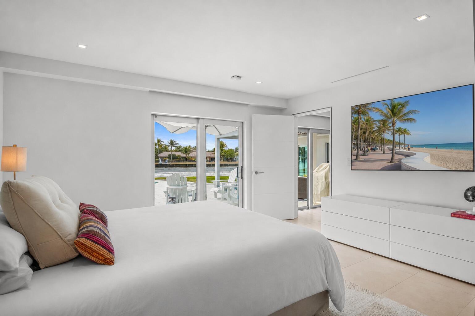 35 Castle Harbor Isle, Fort Lauderdale FL 33308