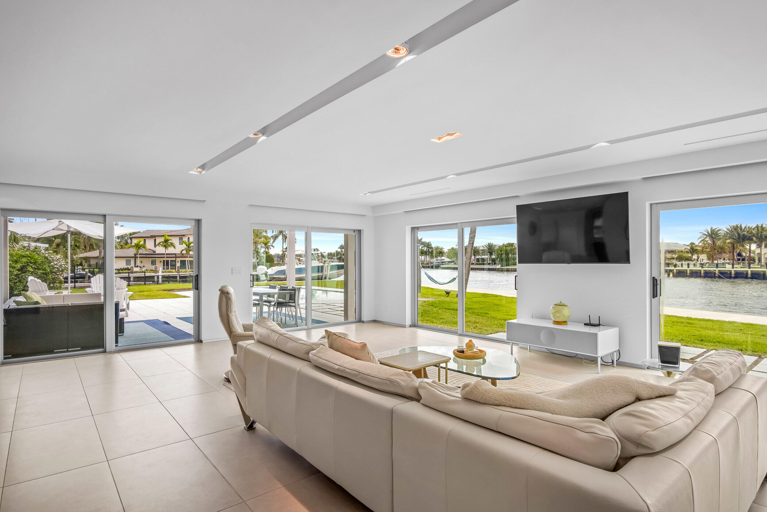 35 Castle Harbor Isle, Fort Lauderdale FL 33308