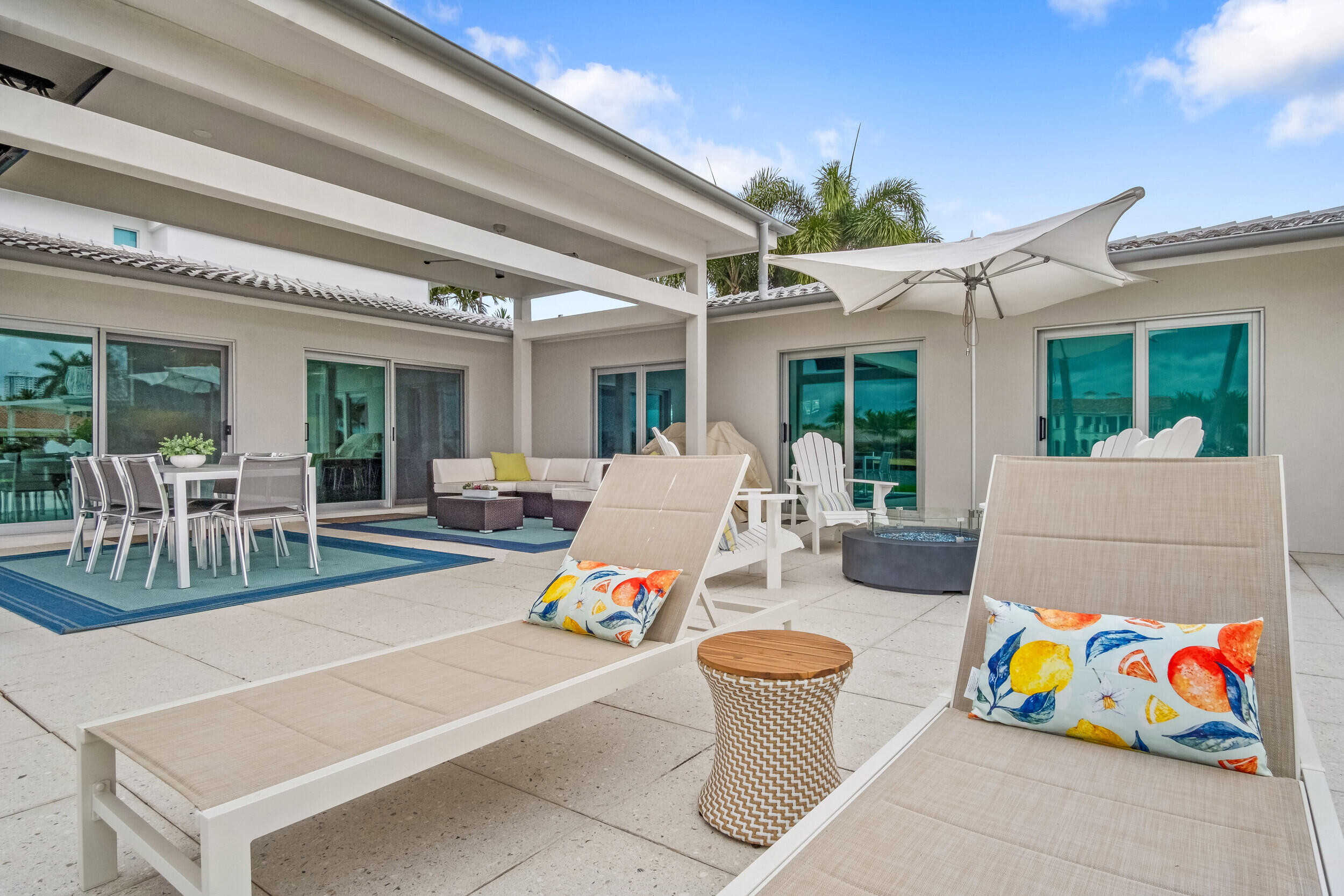 35 Castle Harbor Isle, Fort Lauderdale FL 33308