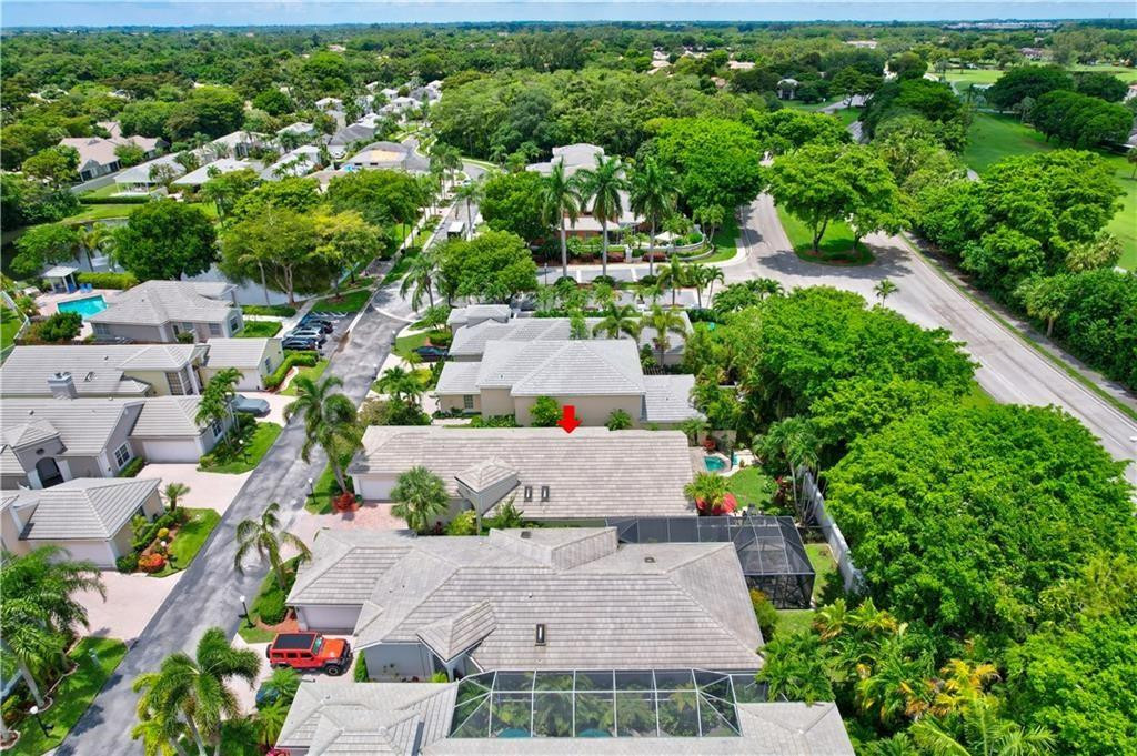 8171 Hampton Wood, Boca Raton FL 33433