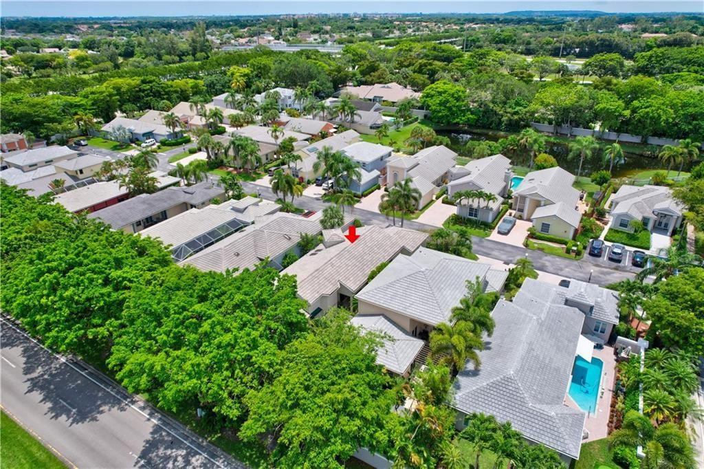 8171 Hampton Wood, Boca Raton FL 33433