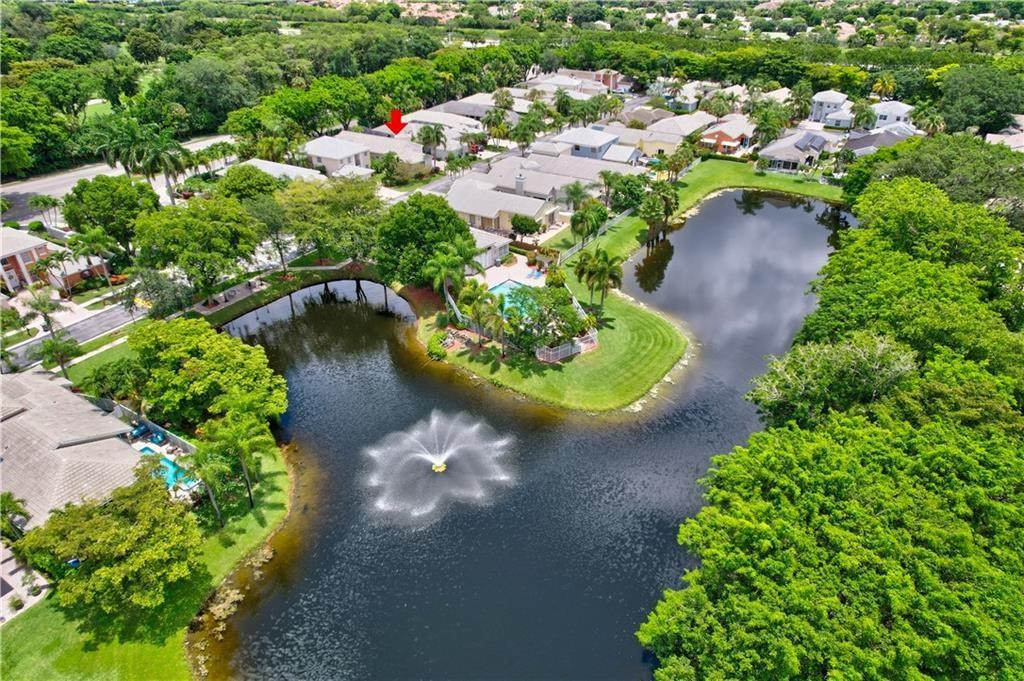 8171 Hampton Wood, Boca Raton FL 33433