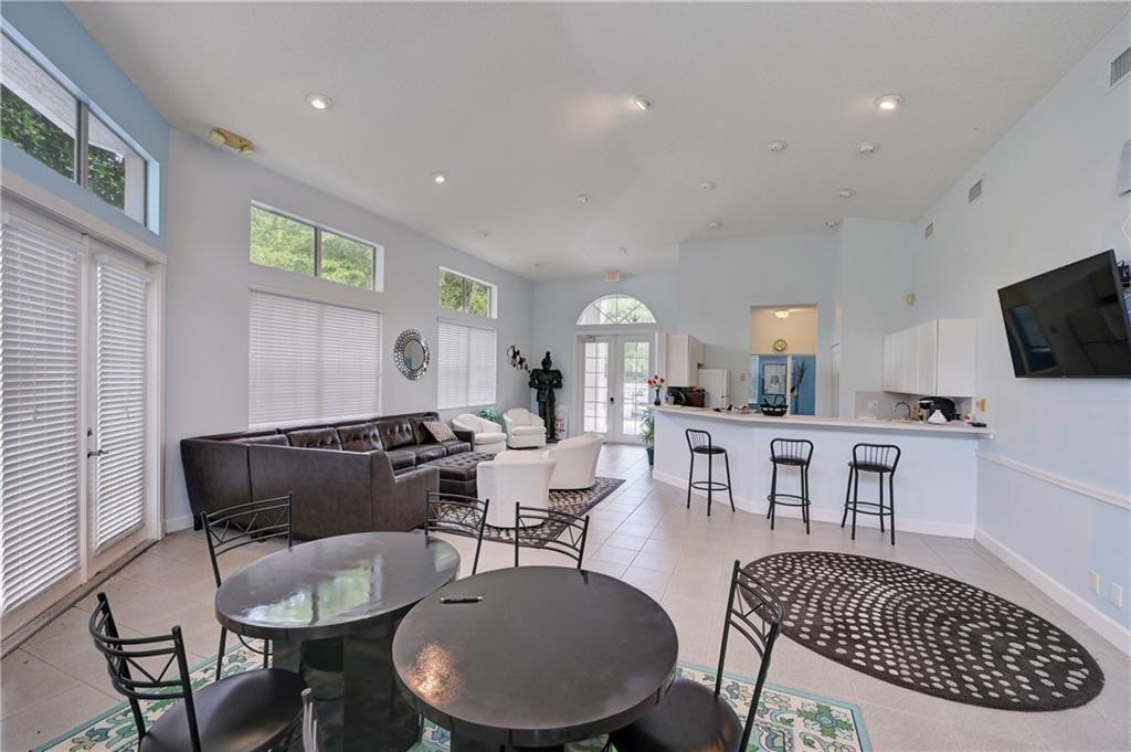 8171 Hampton Wood, Boca Raton FL 33433