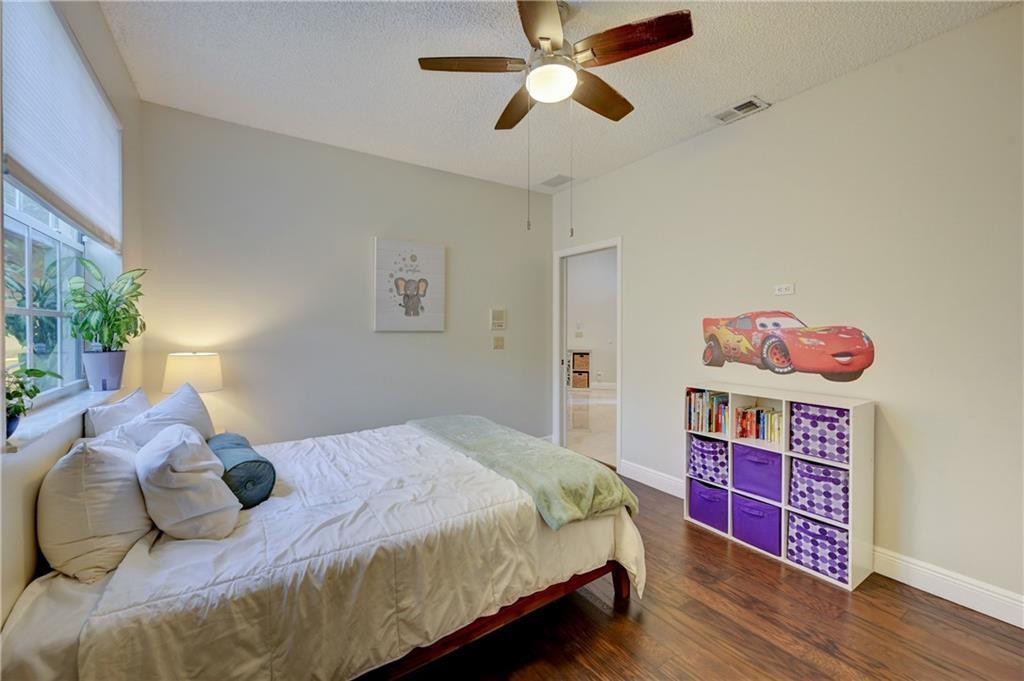 8171 Hampton Wood, Boca Raton FL 33433