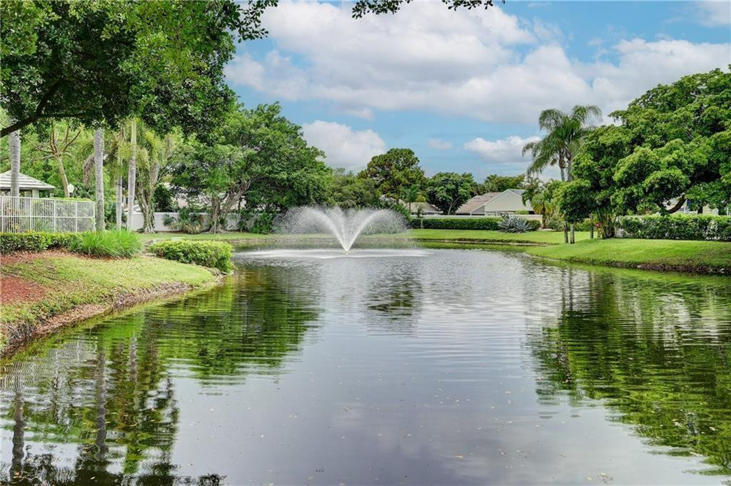 8171 Hampton Wood, Boca Raton FL 33433