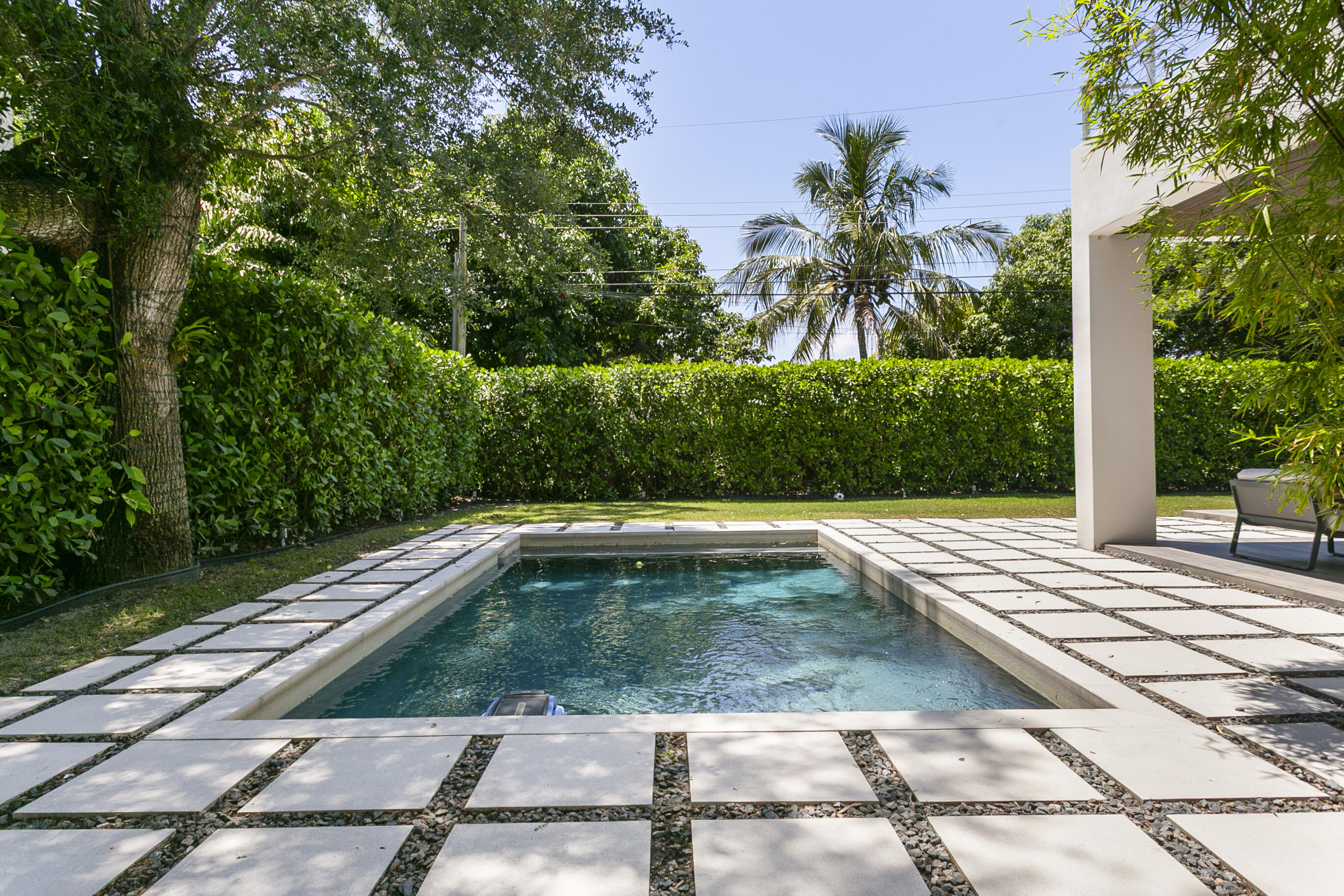 7700 SW 53rd, Miami FL 33143
