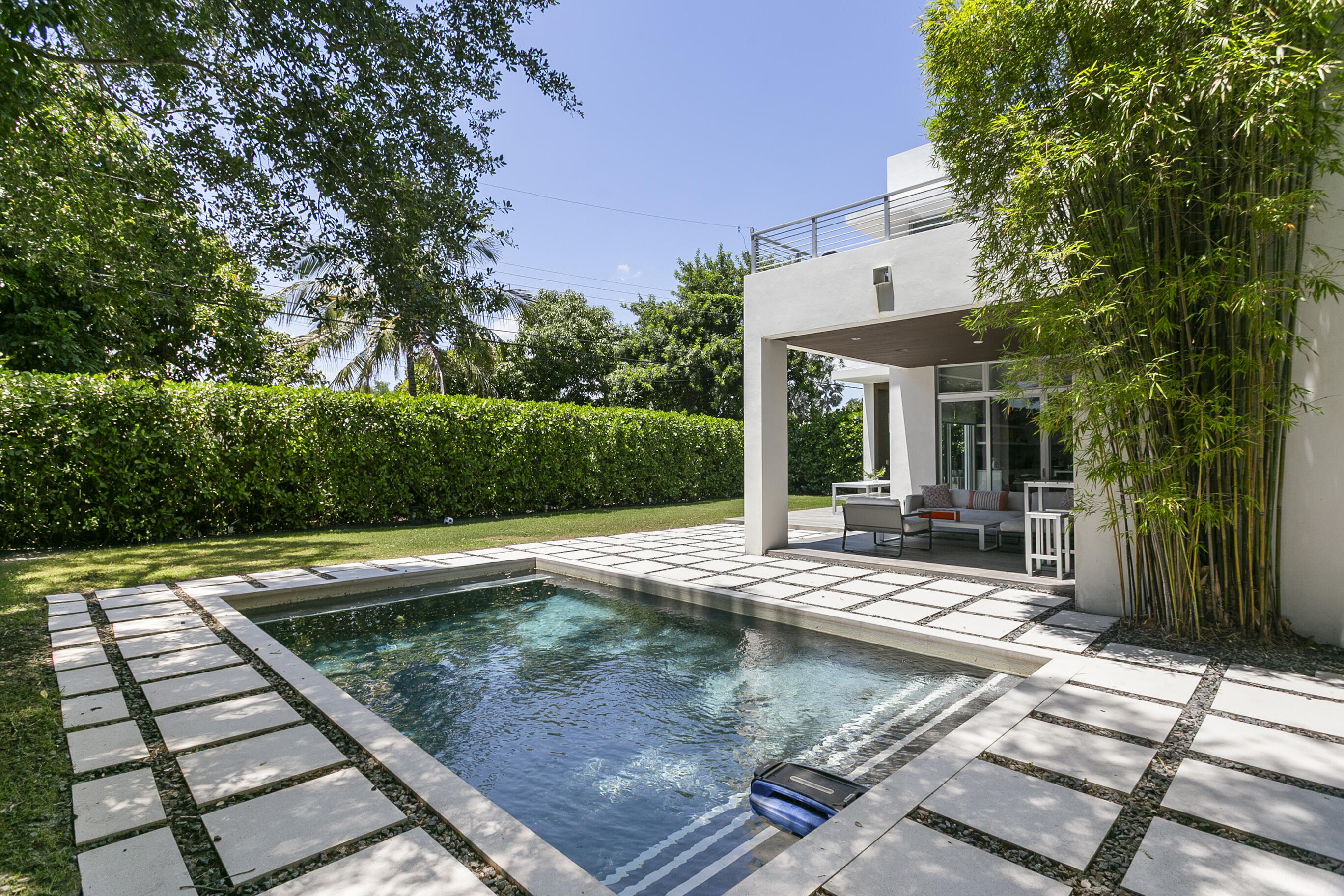 7700 SW 53rd, Miami FL 33143