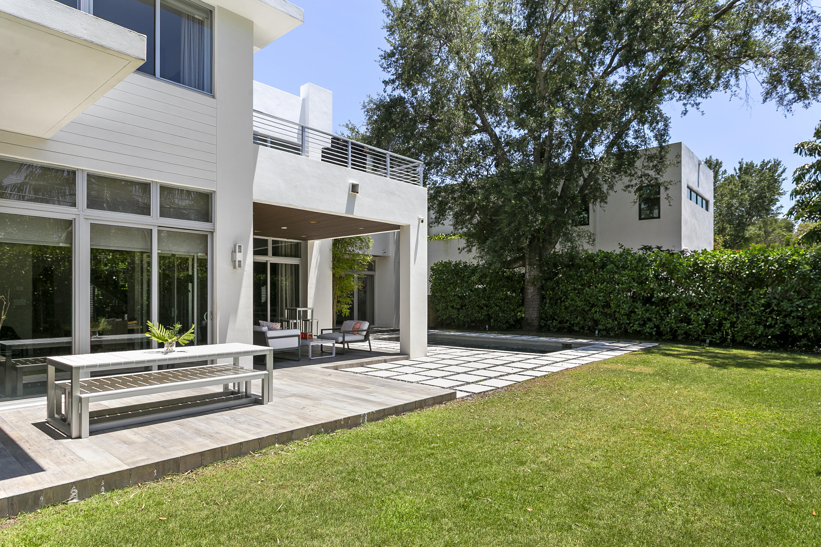 7700 SW 53rd, Miami FL 33143